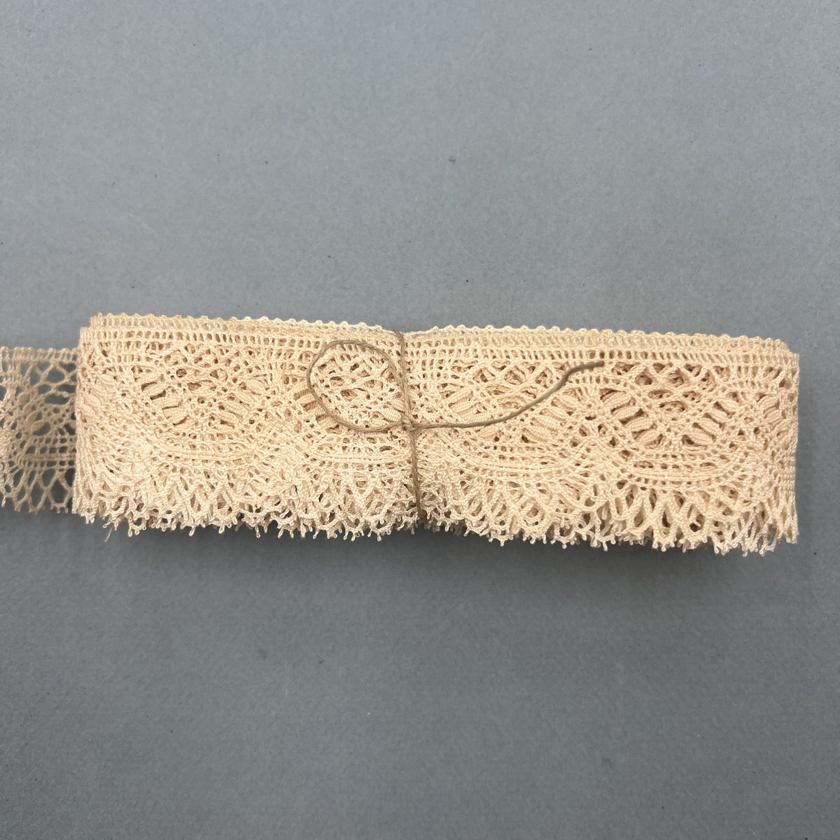 Wholesale Vintage French Lace Trim – 7m – Le Puy-en-Velay Cotton Lace