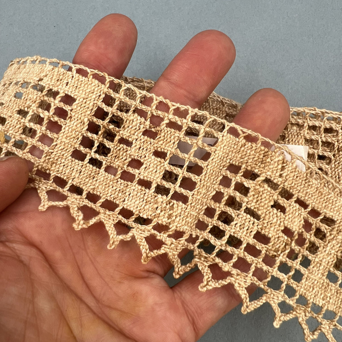 Wholesale Vintage French Lace Trim – 3.60m – Le Puy-en-Velay Cotton Lace