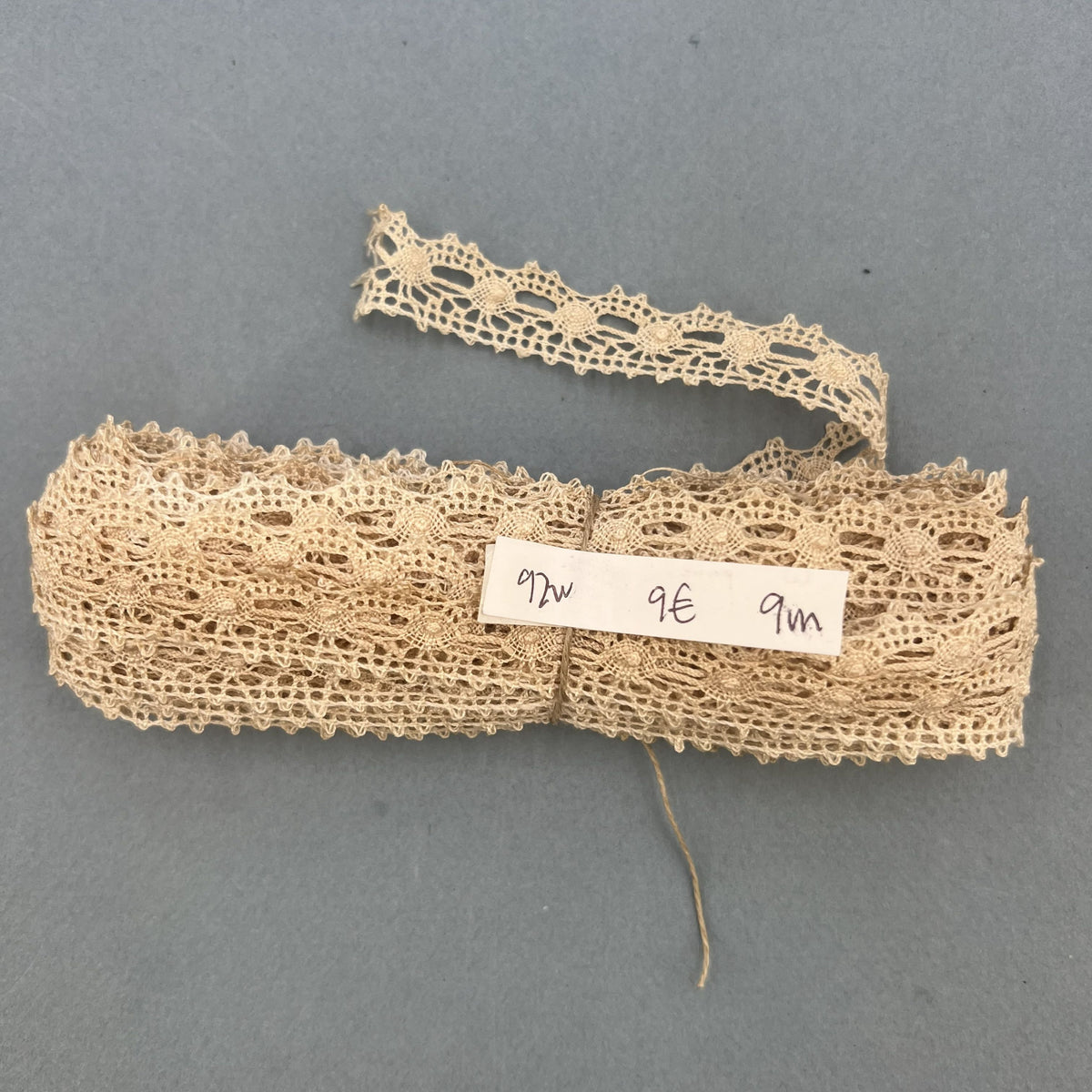 Wholesale Vintage French Lace Trim – 9m – Le Puy-en-Velay Cotton Lace