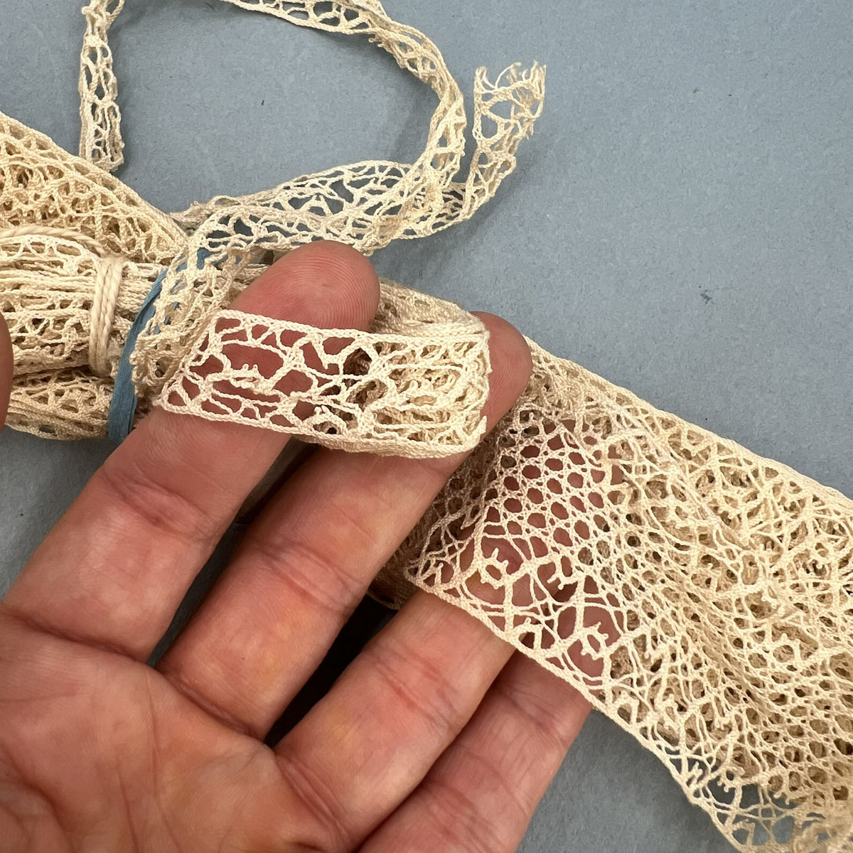 Wholesale Vintage French Lace Trim – 2x2.60m – Le Puy-en-Velay Cotton Lace