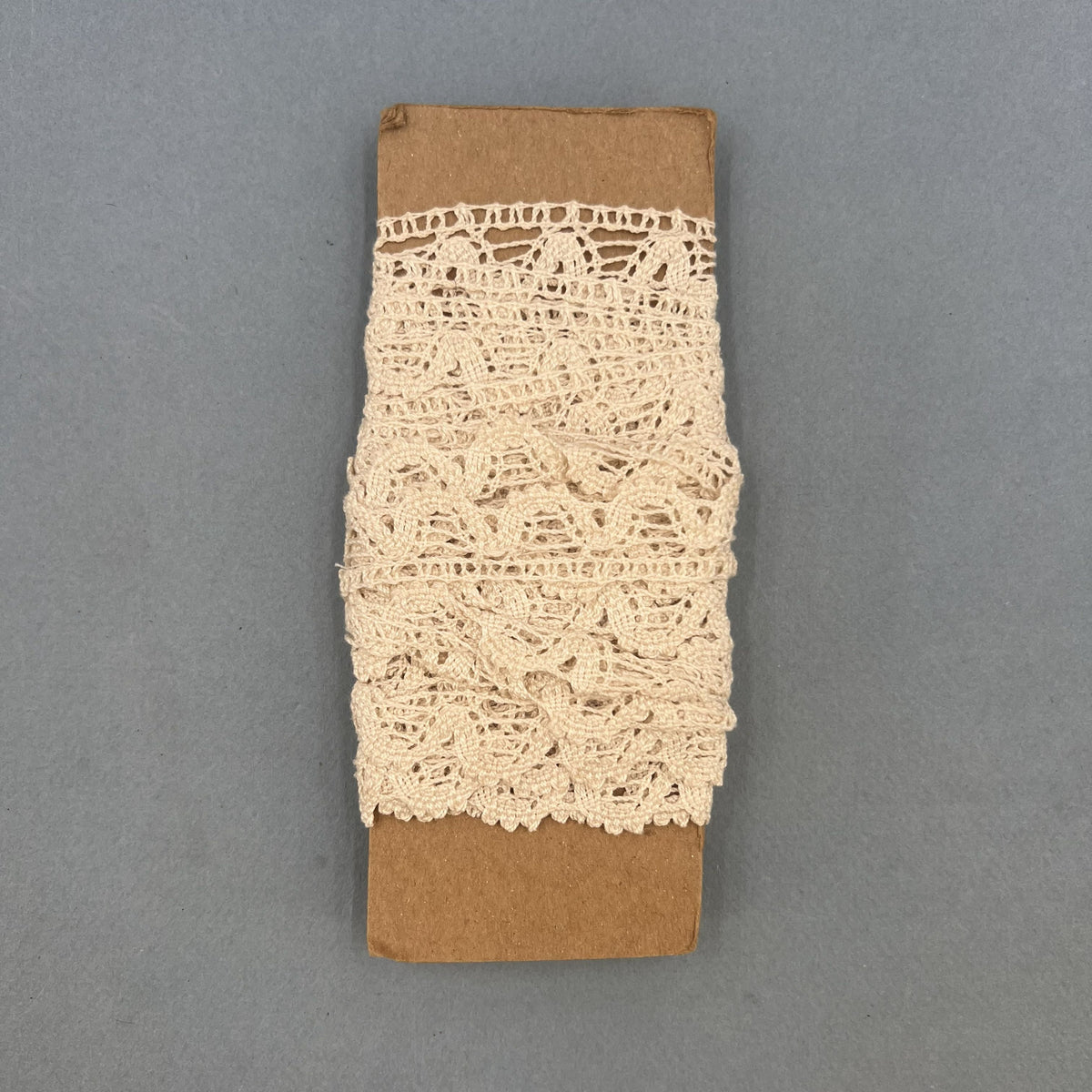 Wholesale Vintage French Lace Trim – 6m – Le Puy-en-Velay Cotton Lace