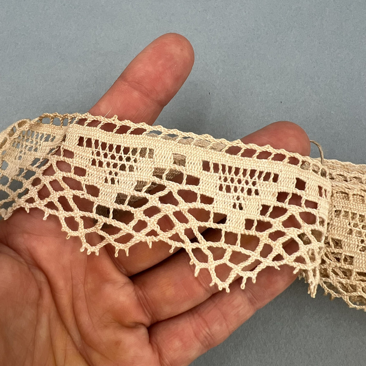 Wholesale Vintage French Lace Trim – 6m – Le Puy-en-Velay Cotton Lace
