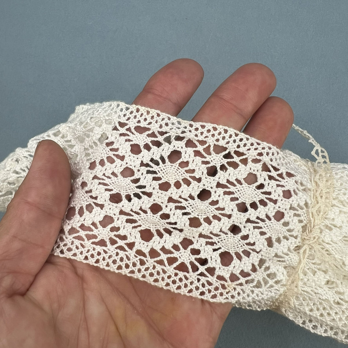 Wholesale Vintage French Lace Trim – 17m – Le Puy-en-Velay Cotton Lace
