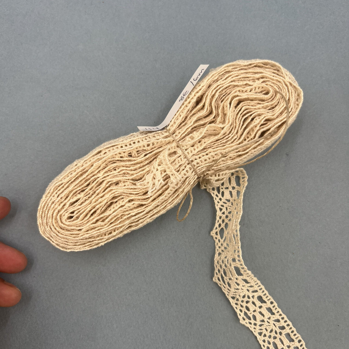 Wholesale Vintage French Lace Trim – 6m– Le Puy-en-Velay Cotton Lace