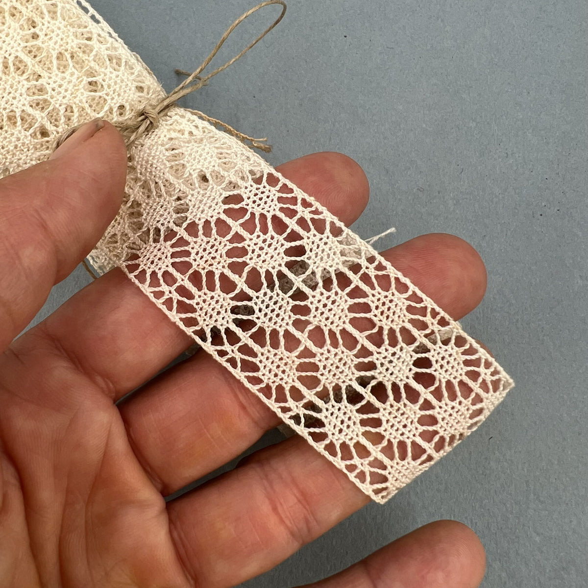 Wholesale Vintage French Lace Trim – 7m – Le Puy-en-Velay Cotton Lace