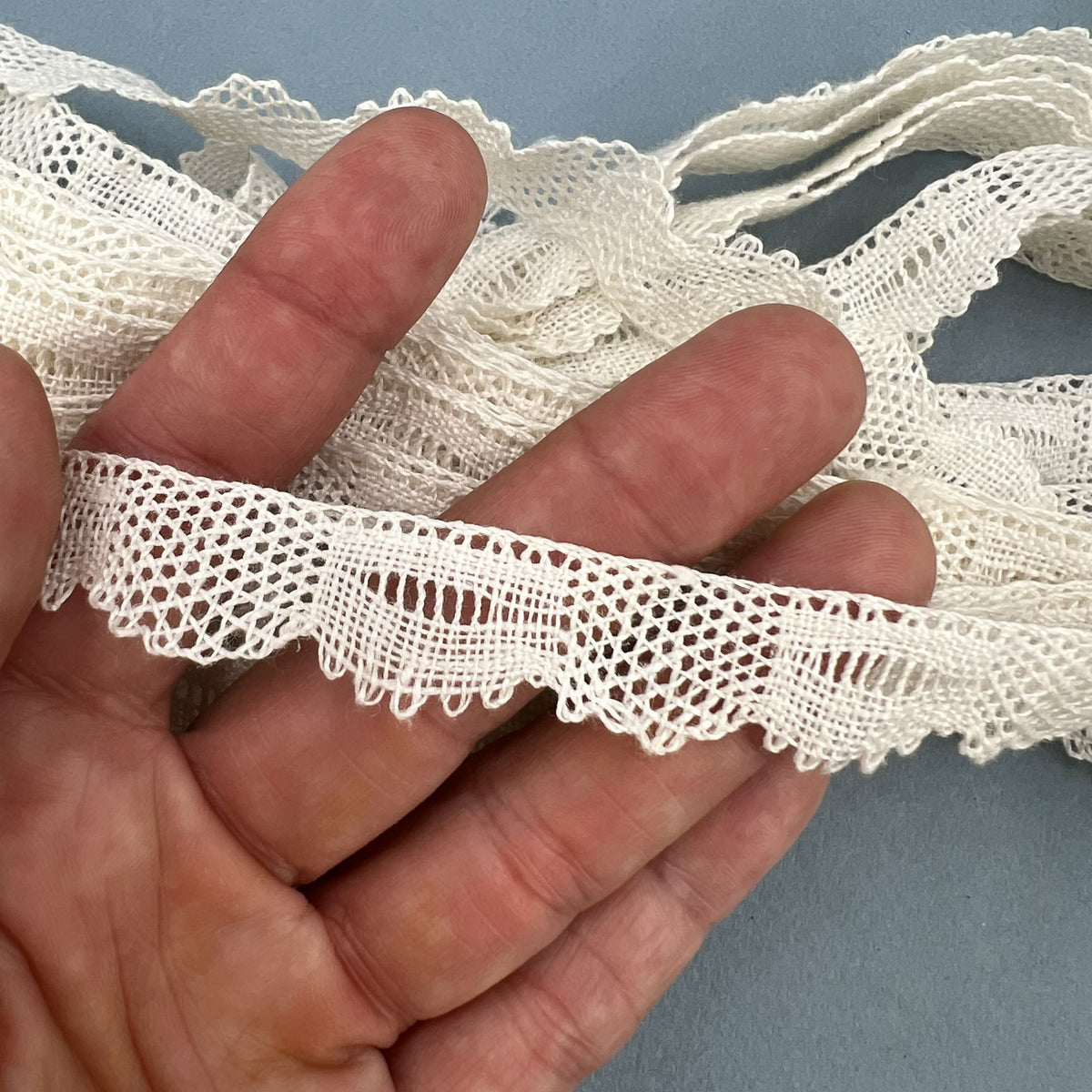Wholesale Handmade French Lace Trim – 15m – Le Puy-en-Velay Linen Lace