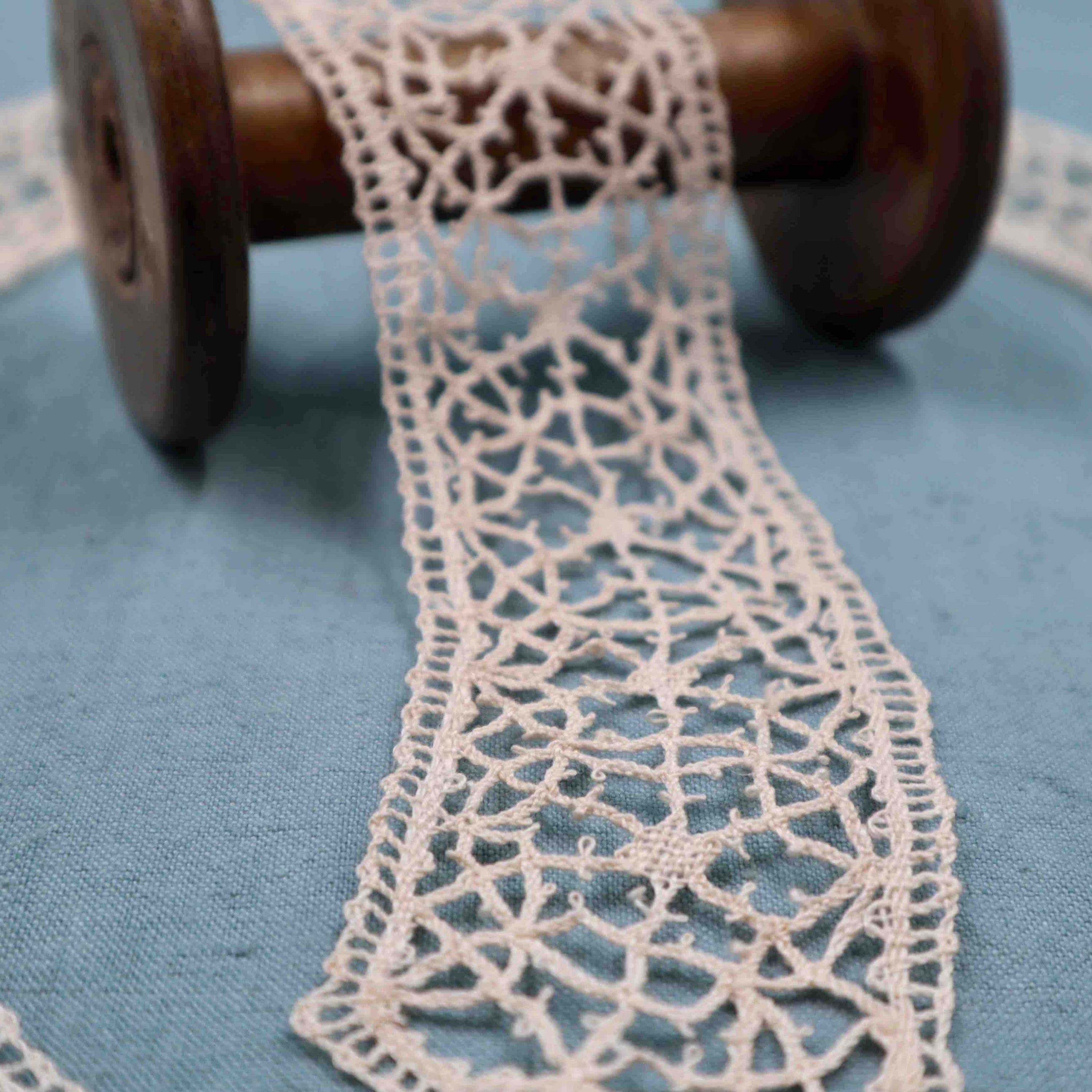 Lace Insert Handmade in Linen