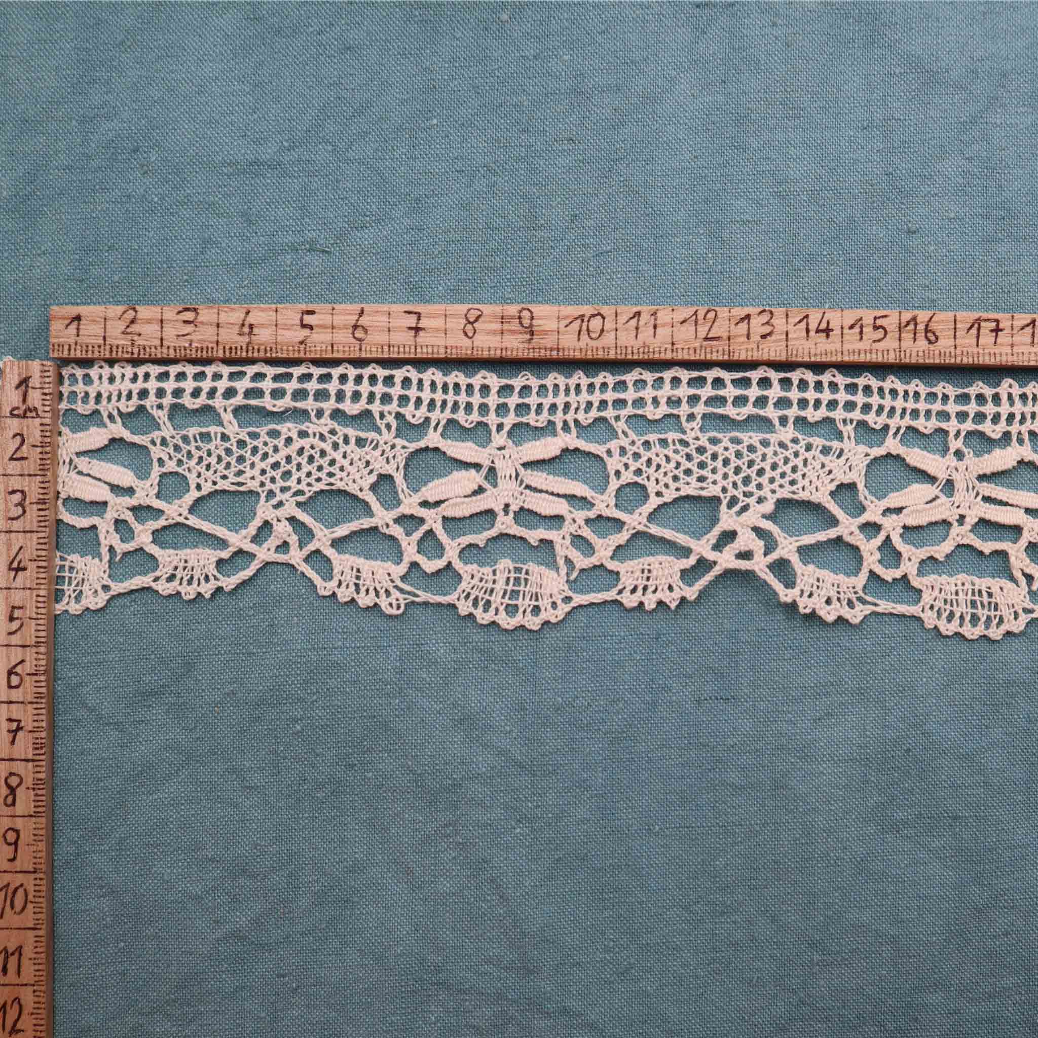 Linen Bobbin Lace Trim - Bobbins&Needles