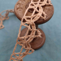 Handmade Hemp Lace Trim - Bobbins&Needles