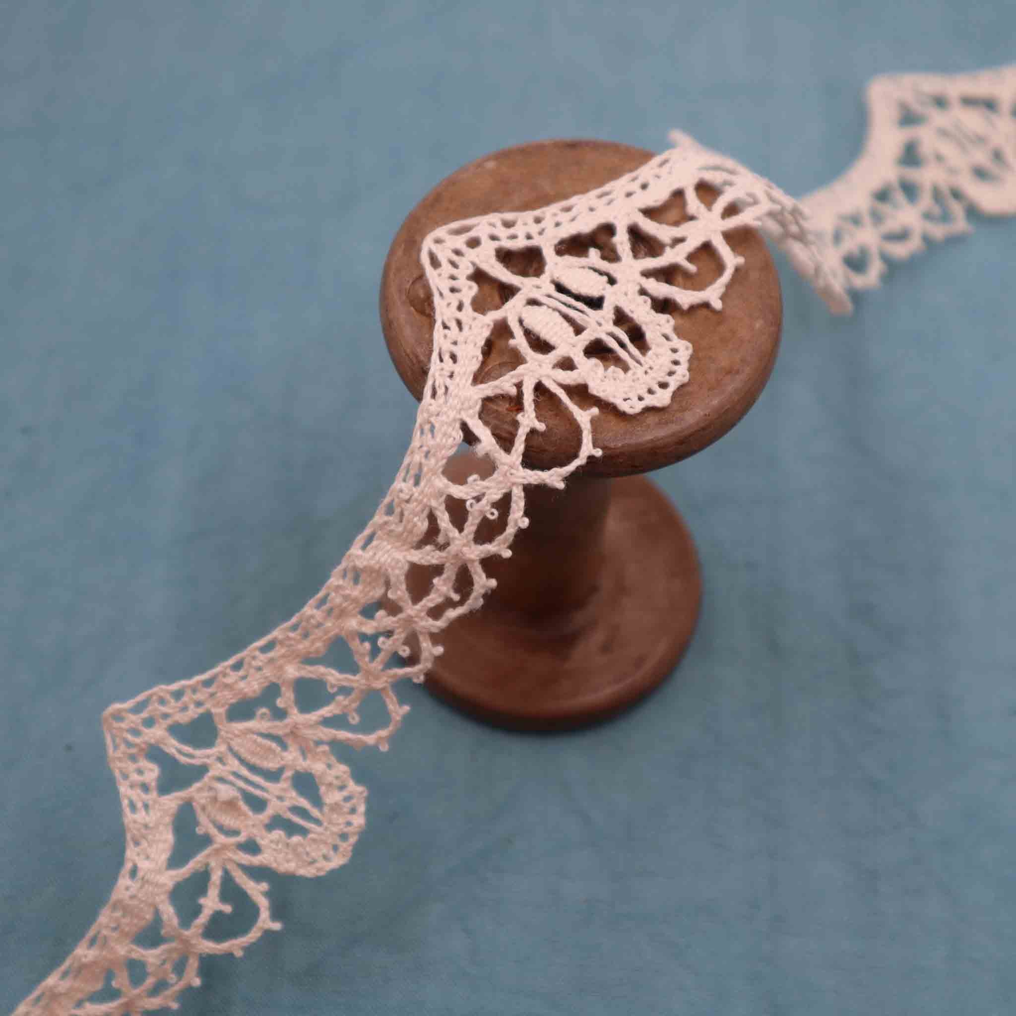 Handmade Linen Lace Trim - Bobbins&Needles