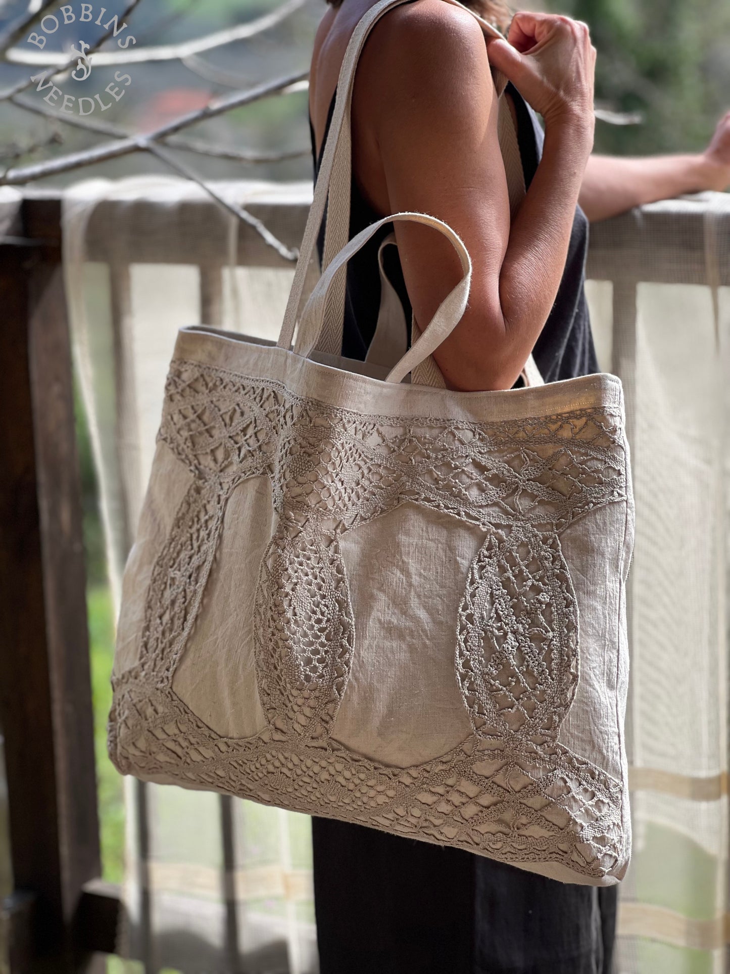 Large Tote Bag in Antique French Métis Linen  | Handmade Limited Edition - Bobbins&Needles