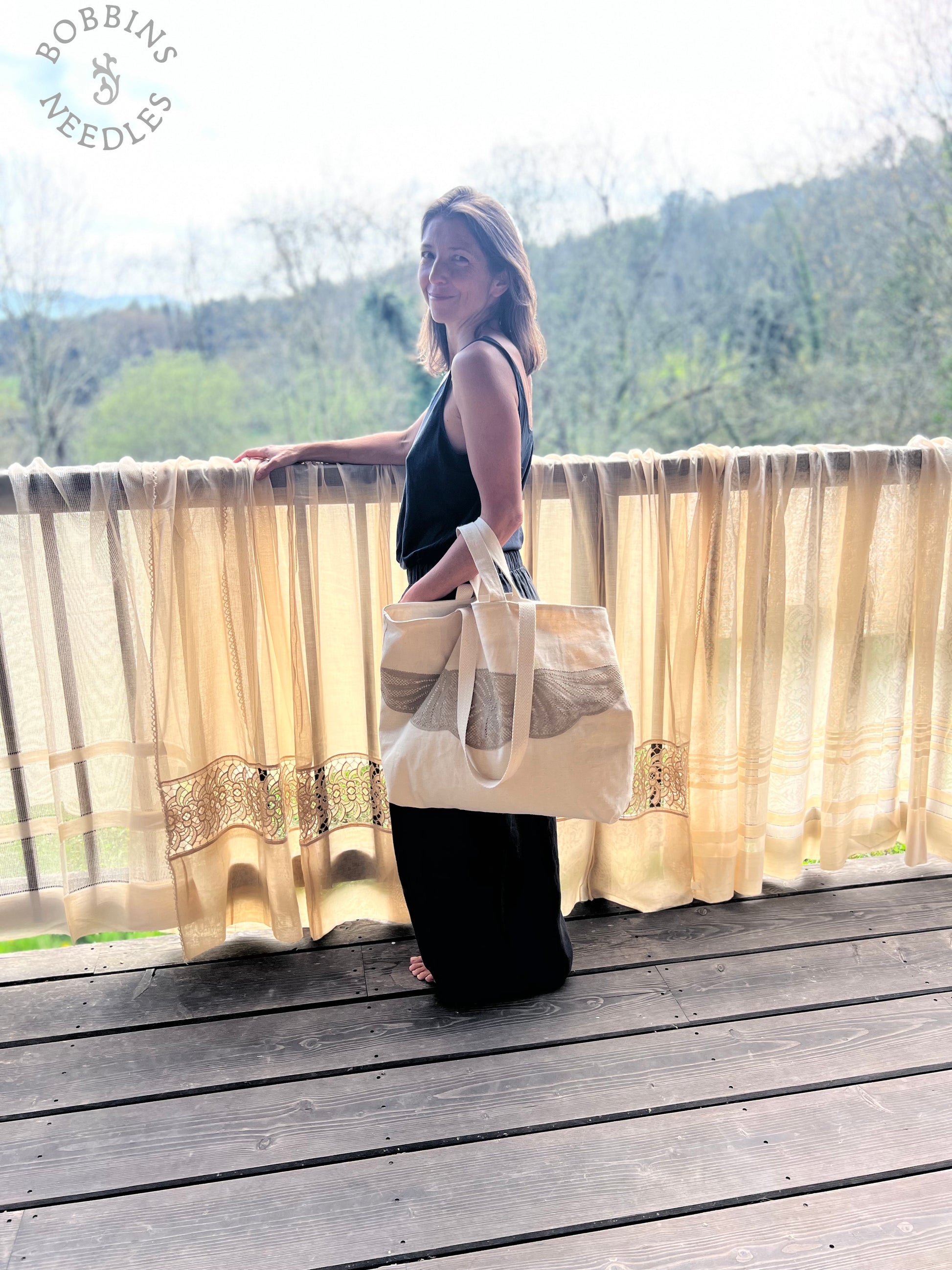 Large Tote Bag in Antique French Métis Linen  | Handmade Limited Edition  | Natural Cream - Bobbins&Needles
