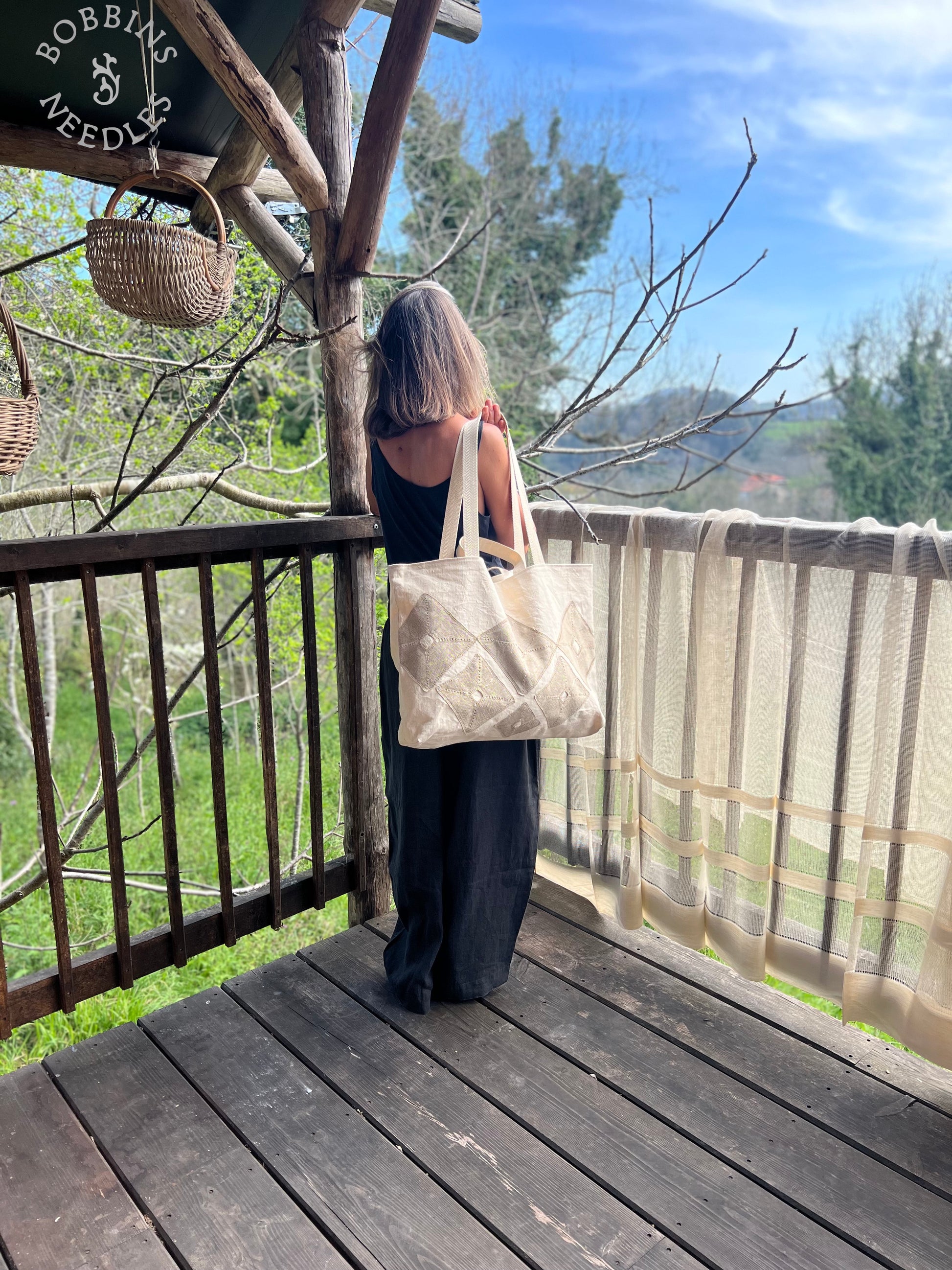 Large Tote Bag in Antique French Métis Linen  | Handmade Limited Edition - Bobbins&Needles