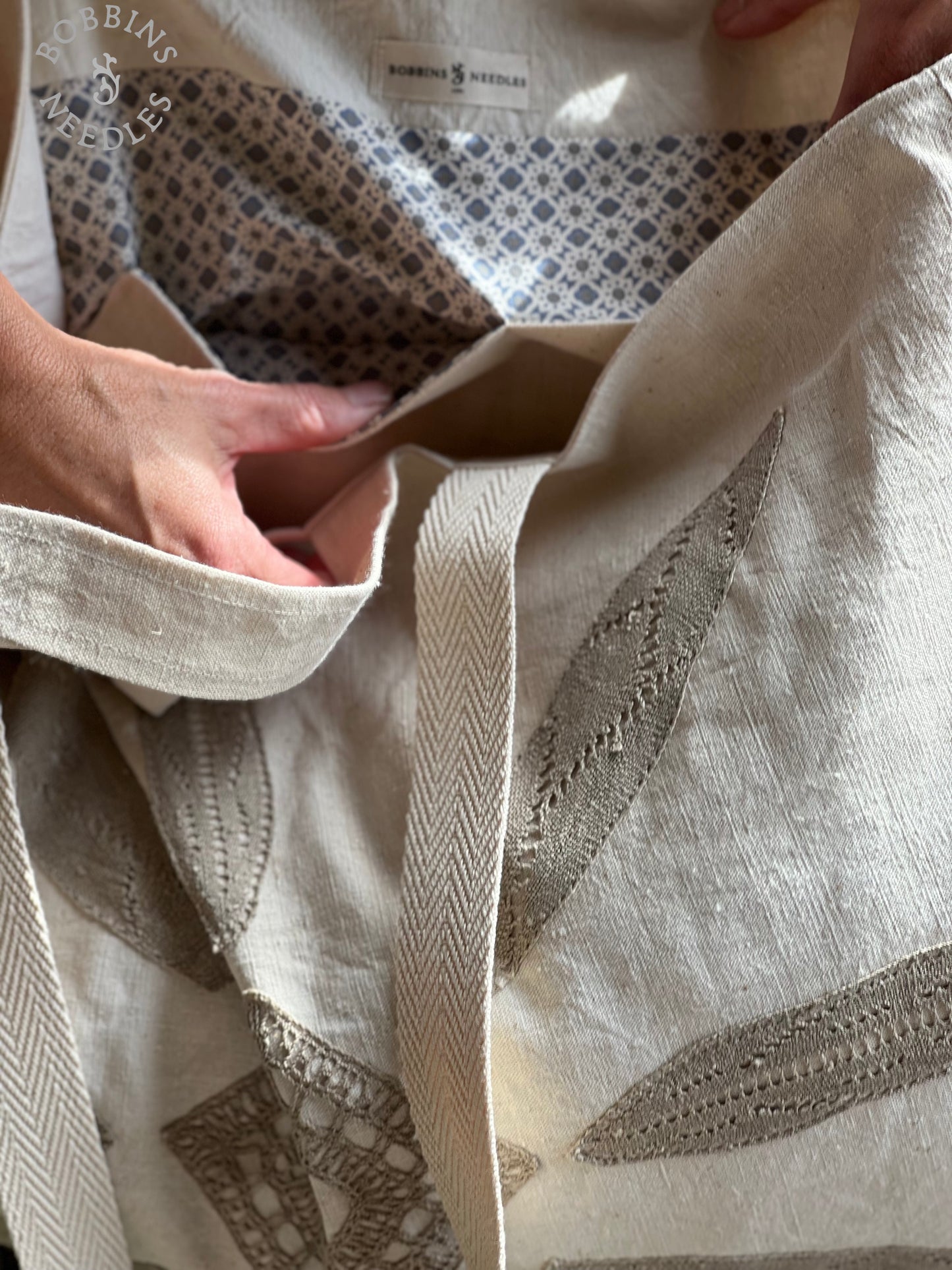 Large Tote Bag in Antique French Métis Linen  | Handmade Limited Edition  | Natural Cream - Bobbins&Needles
