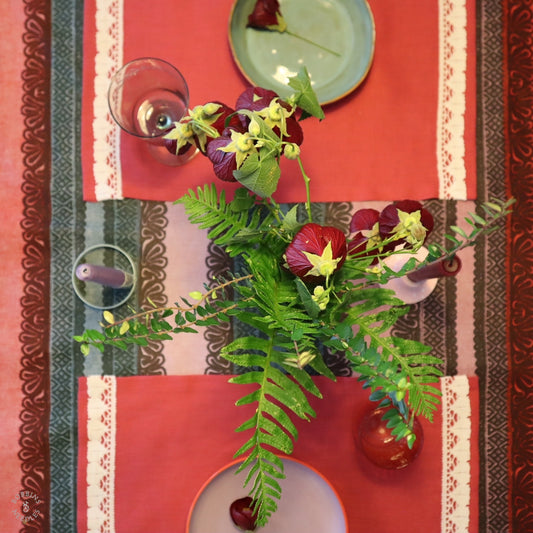 Linen Placemats with Vintage Lace Trim - Set of 2 in Raspberry Linen Color
