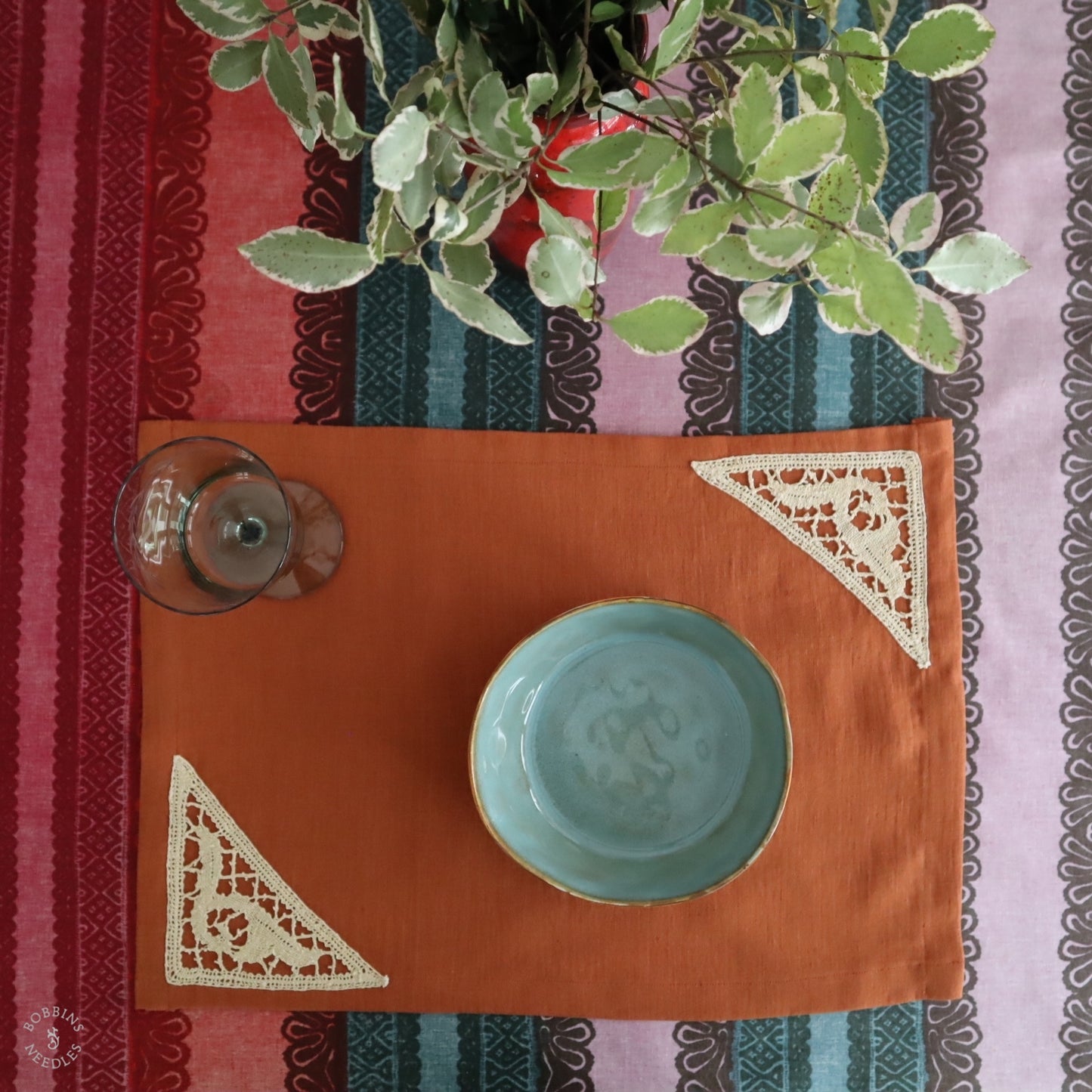 Set of 2 Linen Placemats with Handmade Lace Inserts in Terracota linen