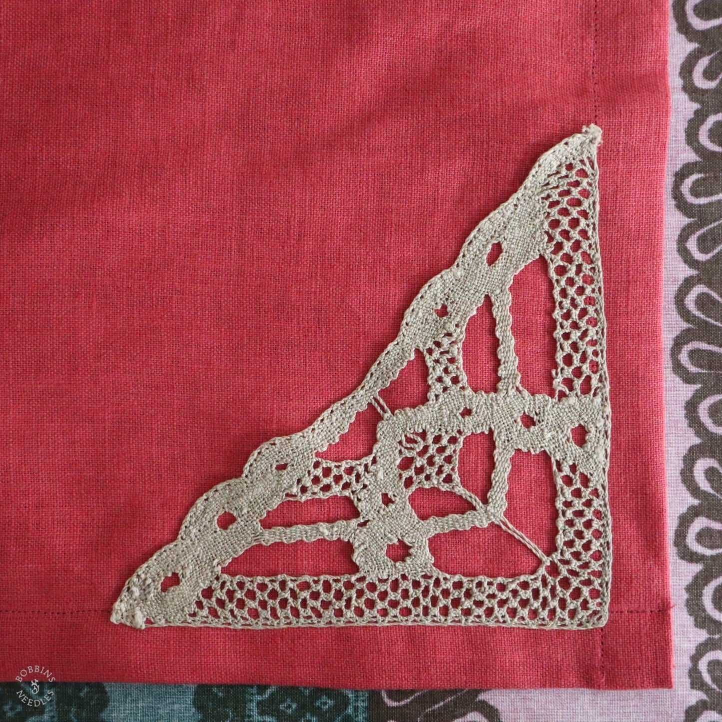 Set of 2 Linen Placemats with Handmade Lace Inserts in Raspberry pink