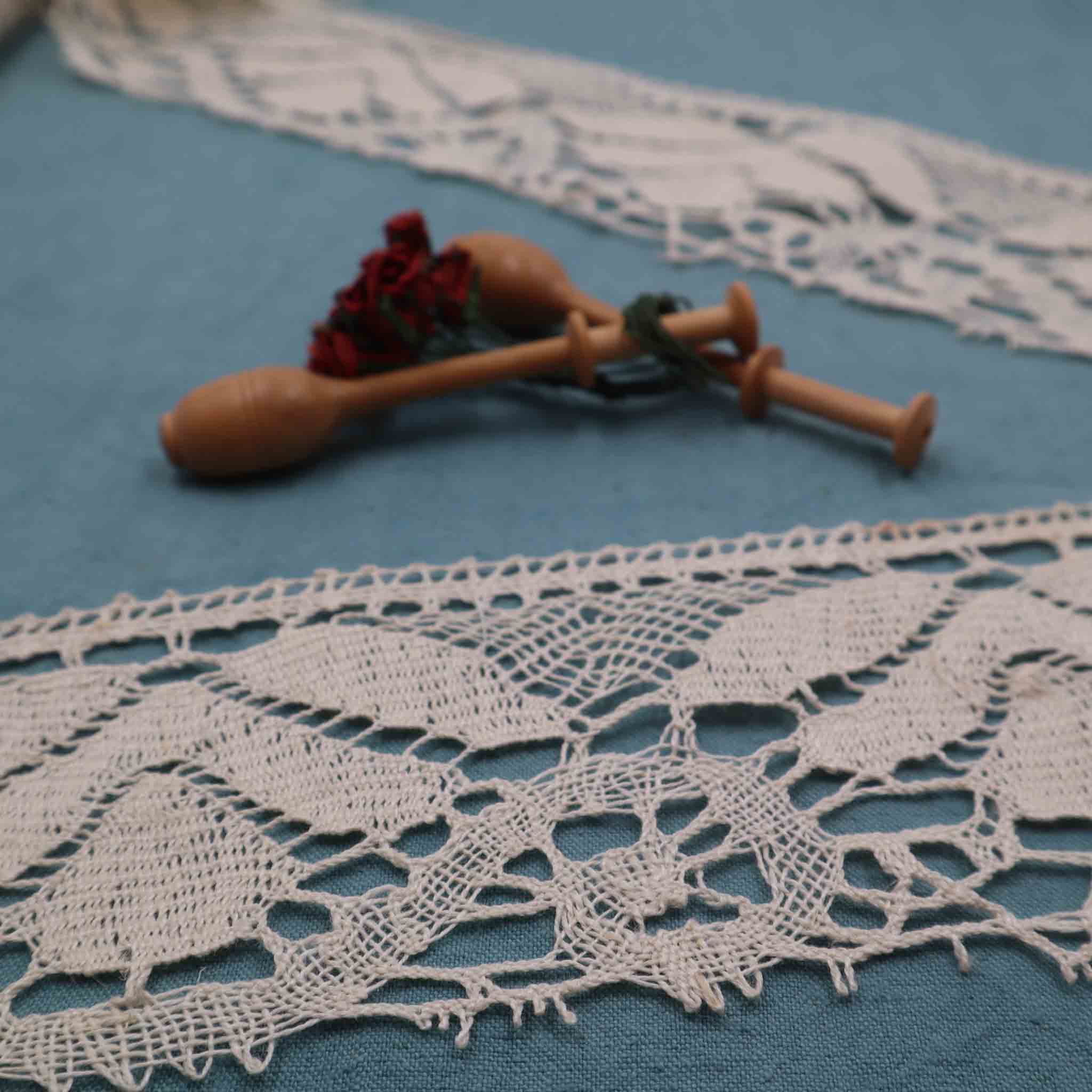 Linen Bobbin Lace Trim - Bobbins&Needles