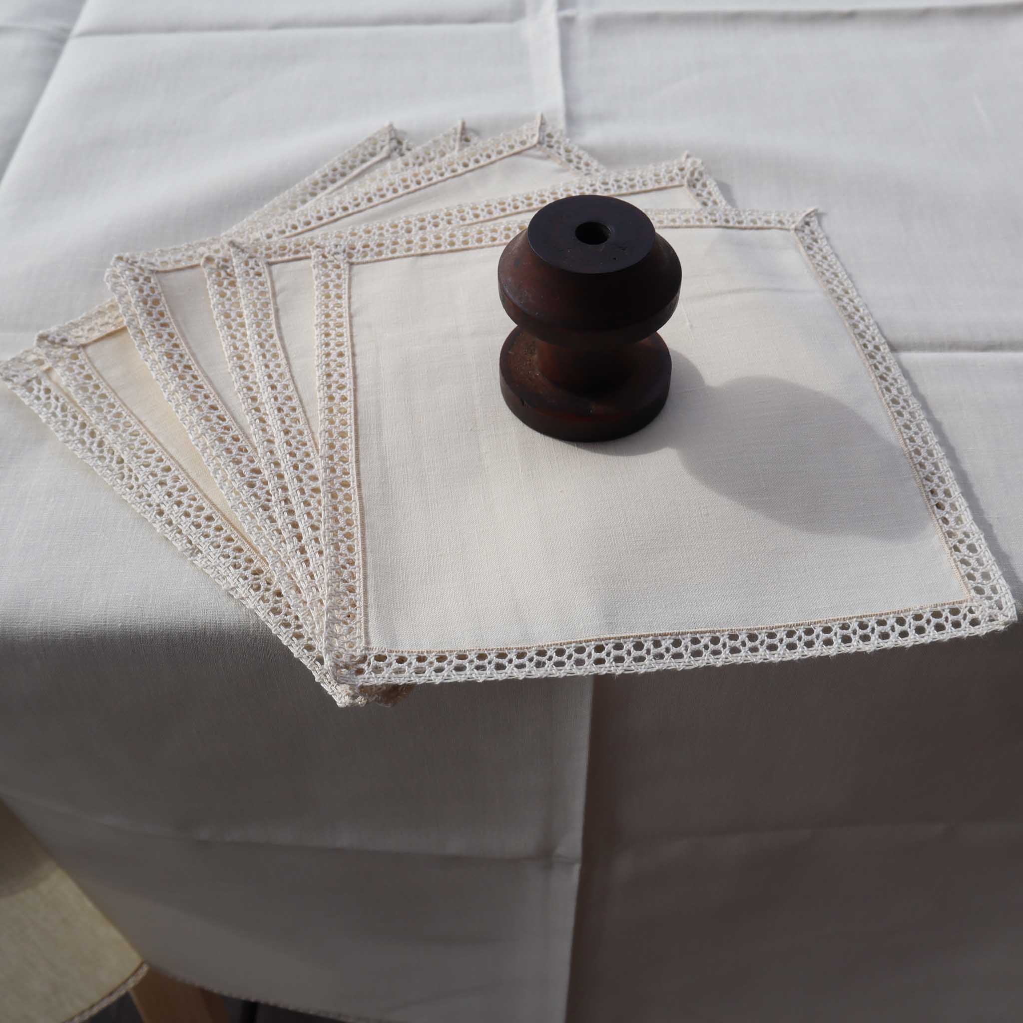 Tablecloth Set With Bobbin Lace Edges - Bobbins&Needles