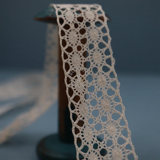 Vintage French Cotton Bobbin Insertion Lace with Oval Openwork Pattern
