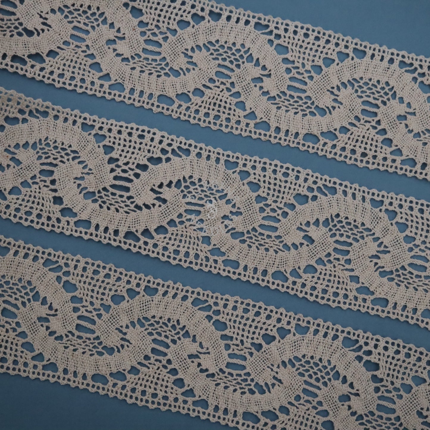 Vintage French Lace Border - 21m Cotton Insertion Trim