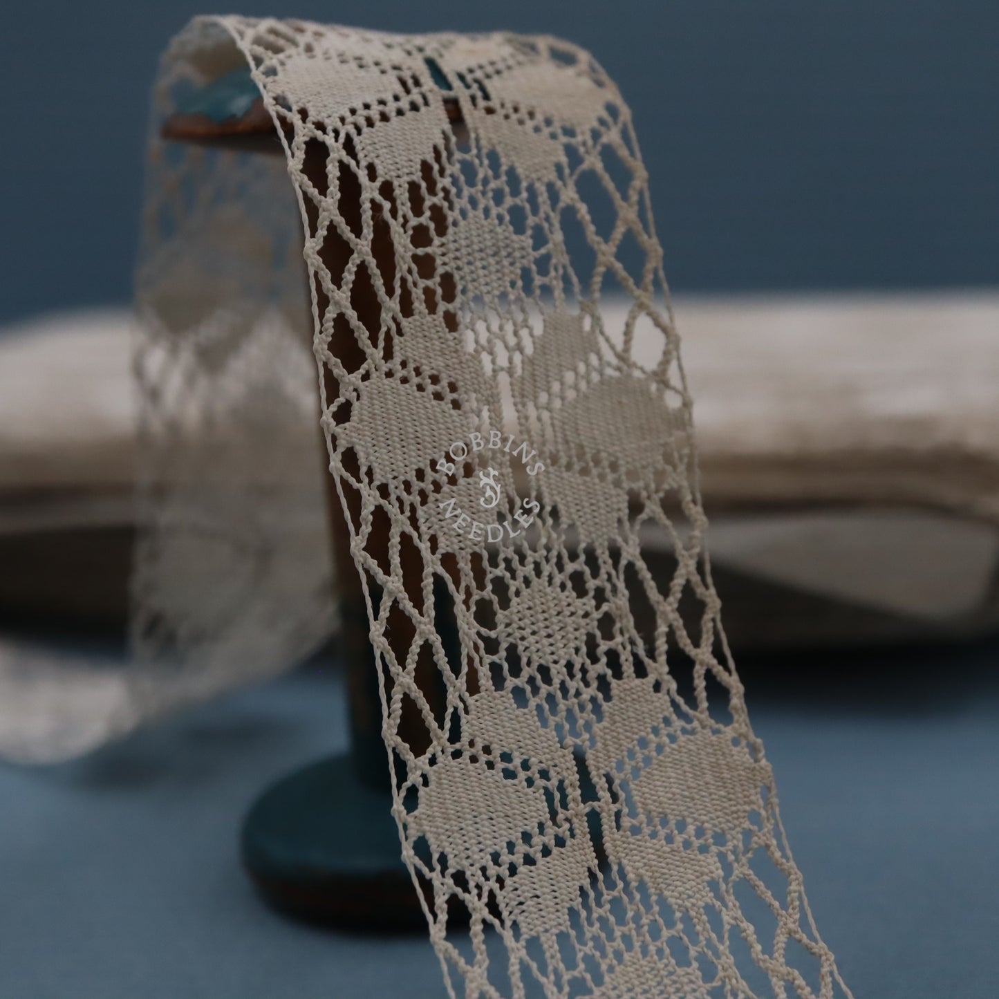50m Vintage Lace Trim Card – Wholesale Supply - Bobbins&Needles