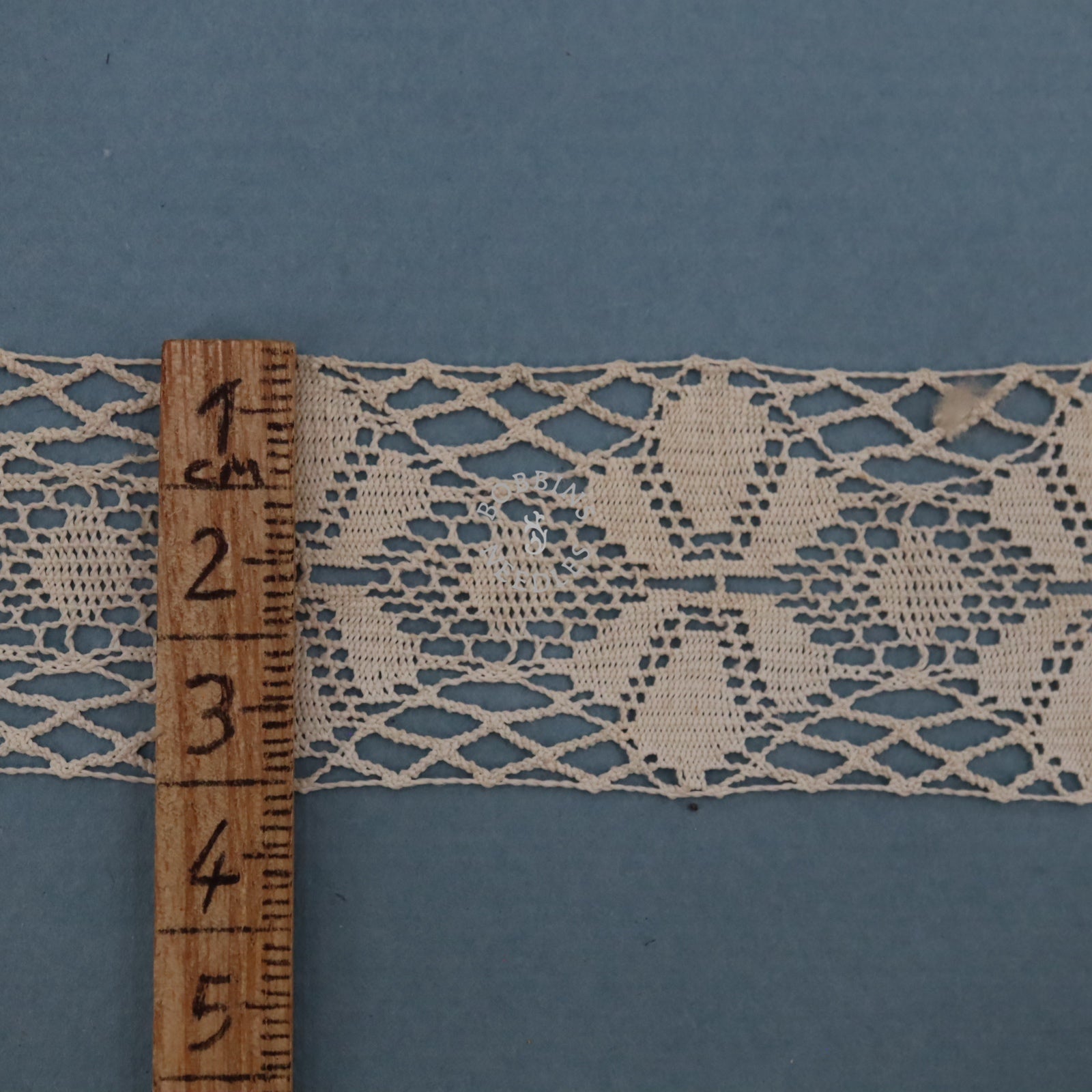 50m Vintage Lace Trim Card – Wholesale Supply - Bobbins&Needles