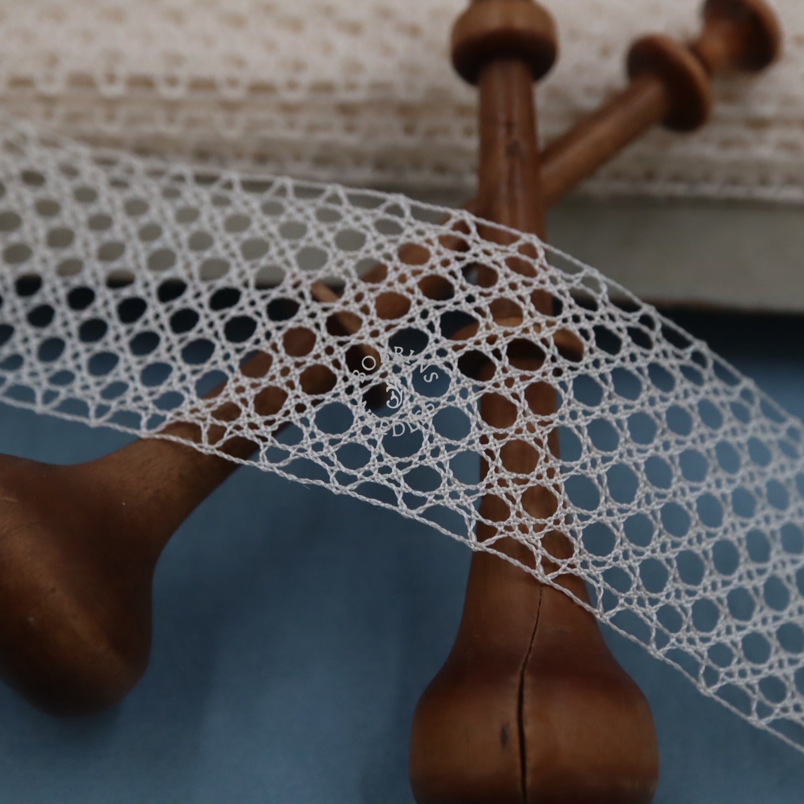 80m Vintage Lace Trim Card – French Cotton Lace – Wholesale Supply - Bobbins&Needles