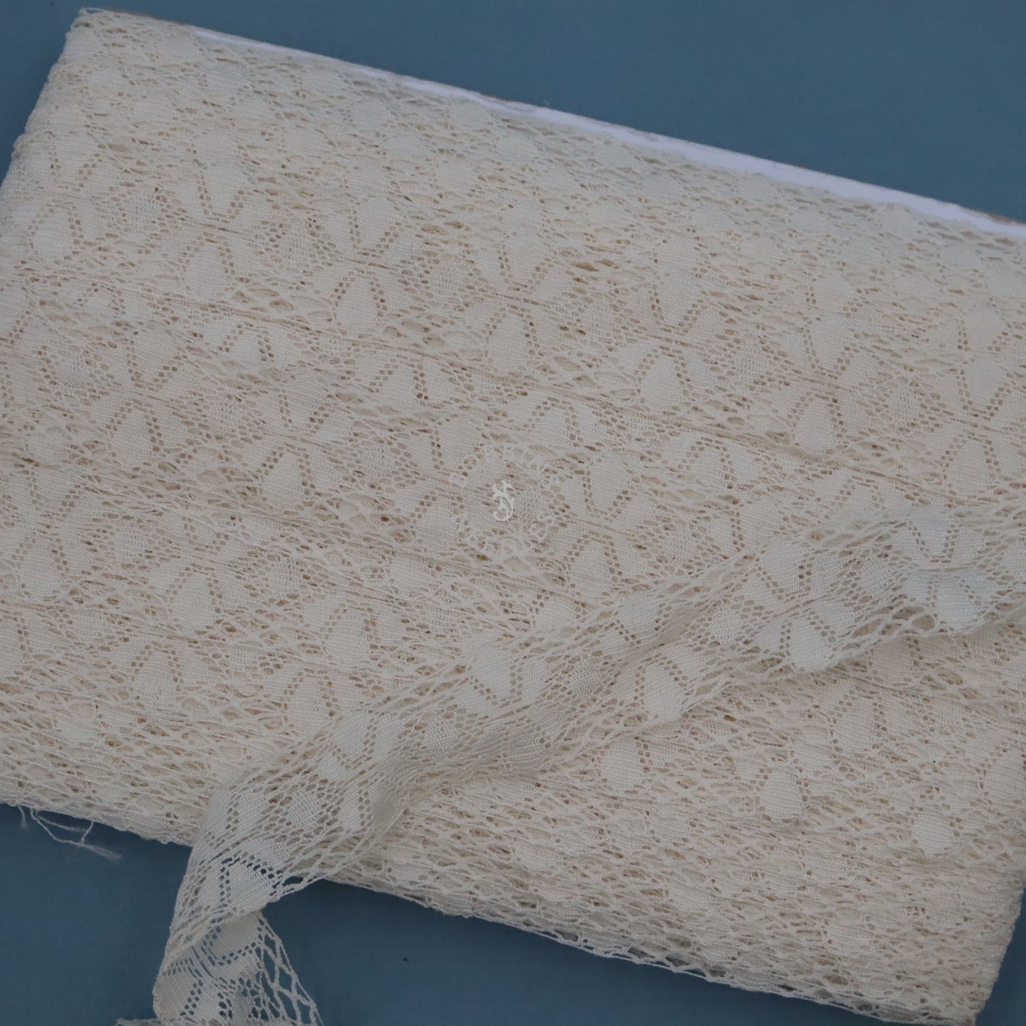 48m Vintage Lace Trim Card – French Cotton Lace – Wholesale Supply - Bobbins&Needles