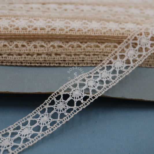 80m Vintage Lace Trim Card – French Cotton Lace – Wholesale Supply - Bobbins&Needles