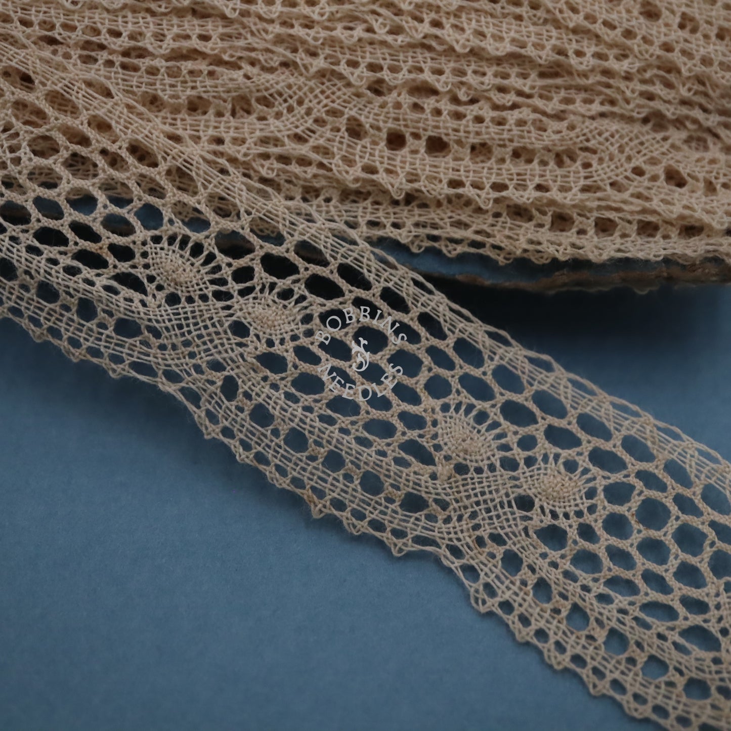 50m Vintage French Cotton Lace Trim – Bobbin Lace Border in Light Beige