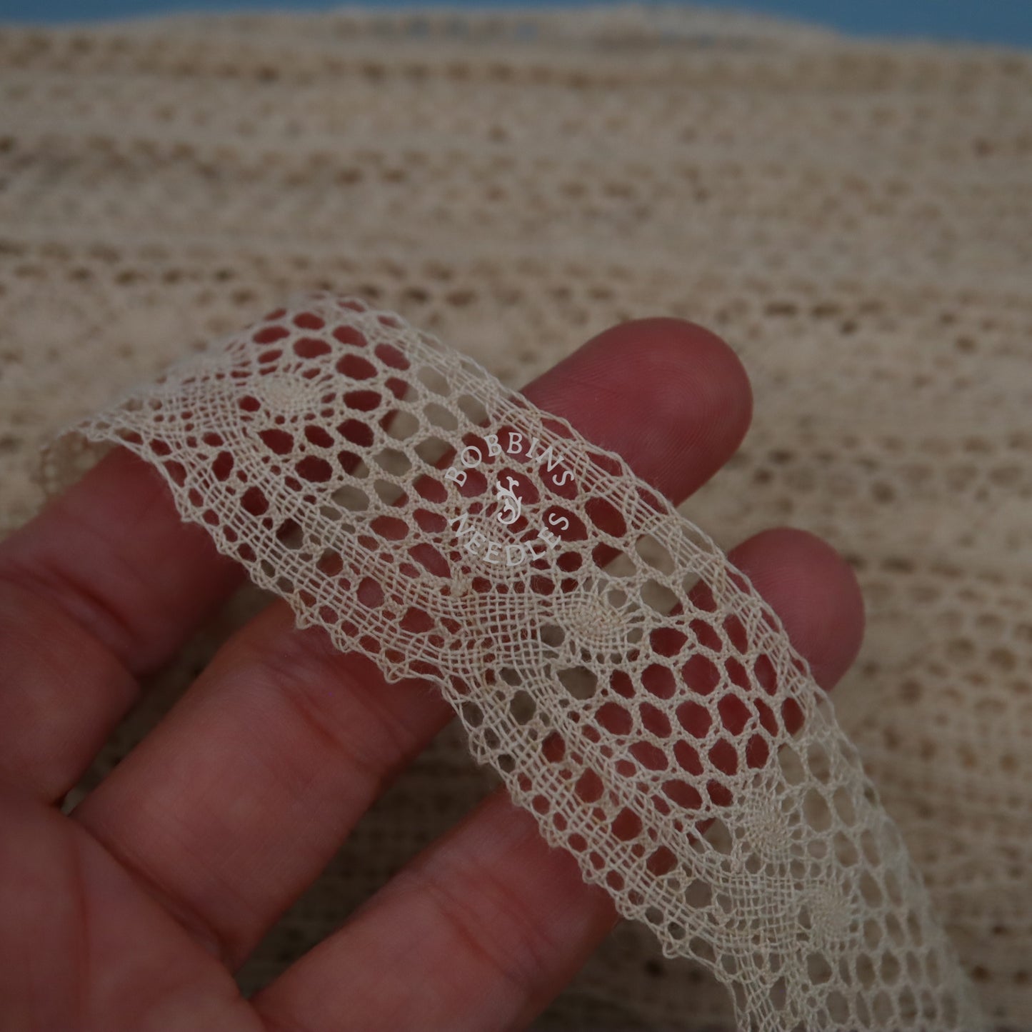 50m Vintage French Cotton Lace Trim – Bobbin Lace Border in Light Beige