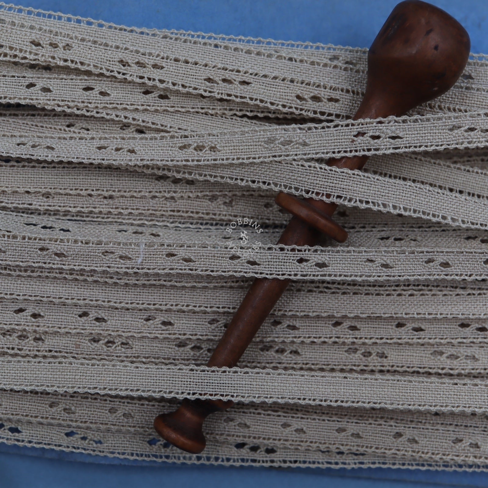 20m Fine Vintage Narrow Insertion Lace Ribbon – Tiny Eyelet Pattern