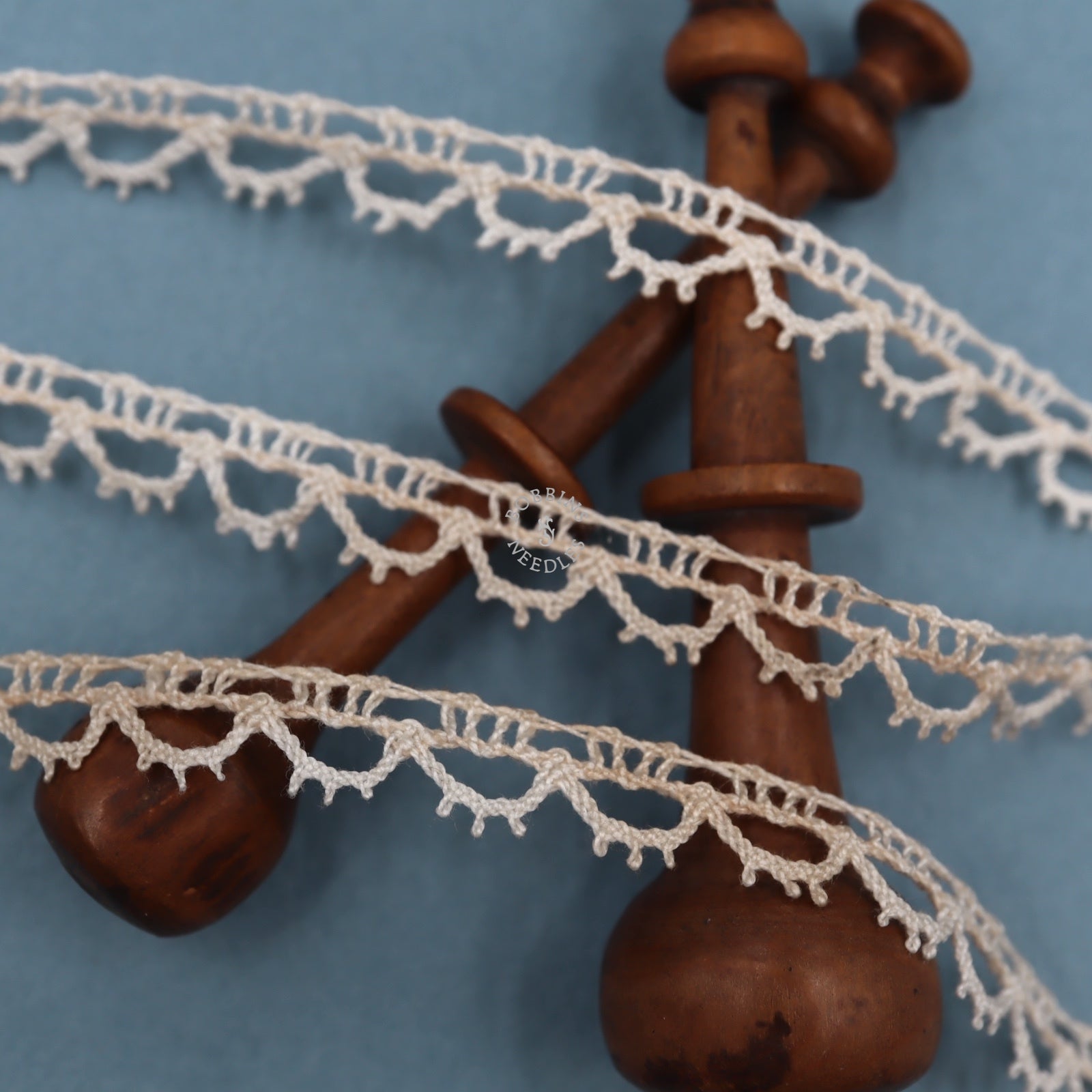 5m Narrow Vintage French Lace Border – Scalloped & Picot Trim