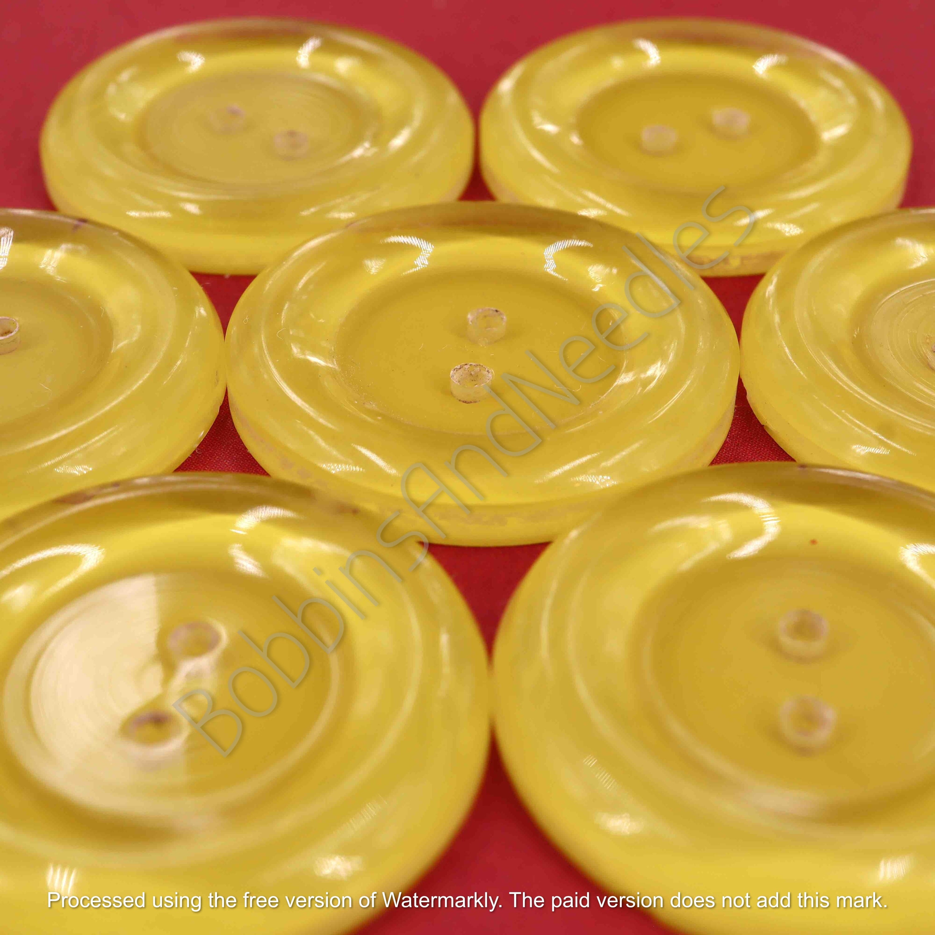 Set of 6 Vintage Yellow Casein Buttons Ø 27mm with Rim