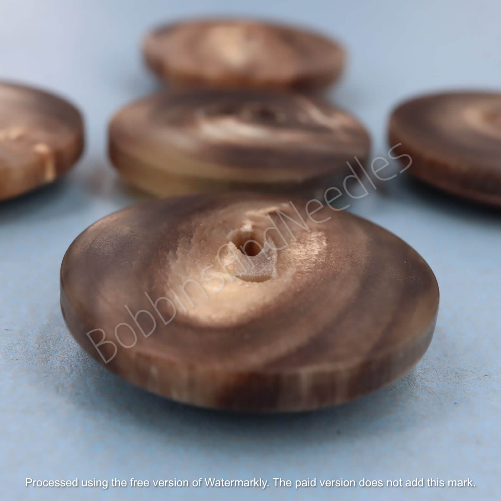 Set of 5 Mock Horn Buttons Ø 25mm Brown Swirls