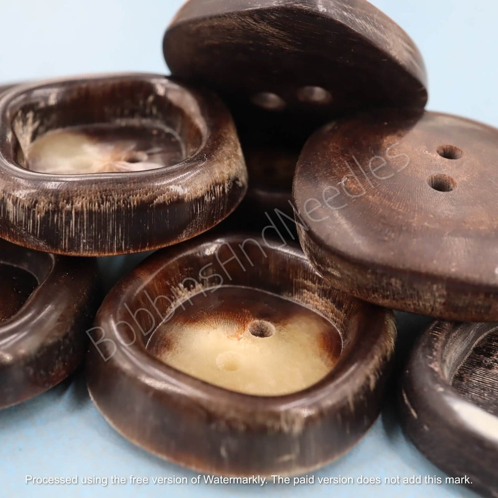 Set of 9 Mock Horn Buttons Ø 21 mm Vintage Galalith Button