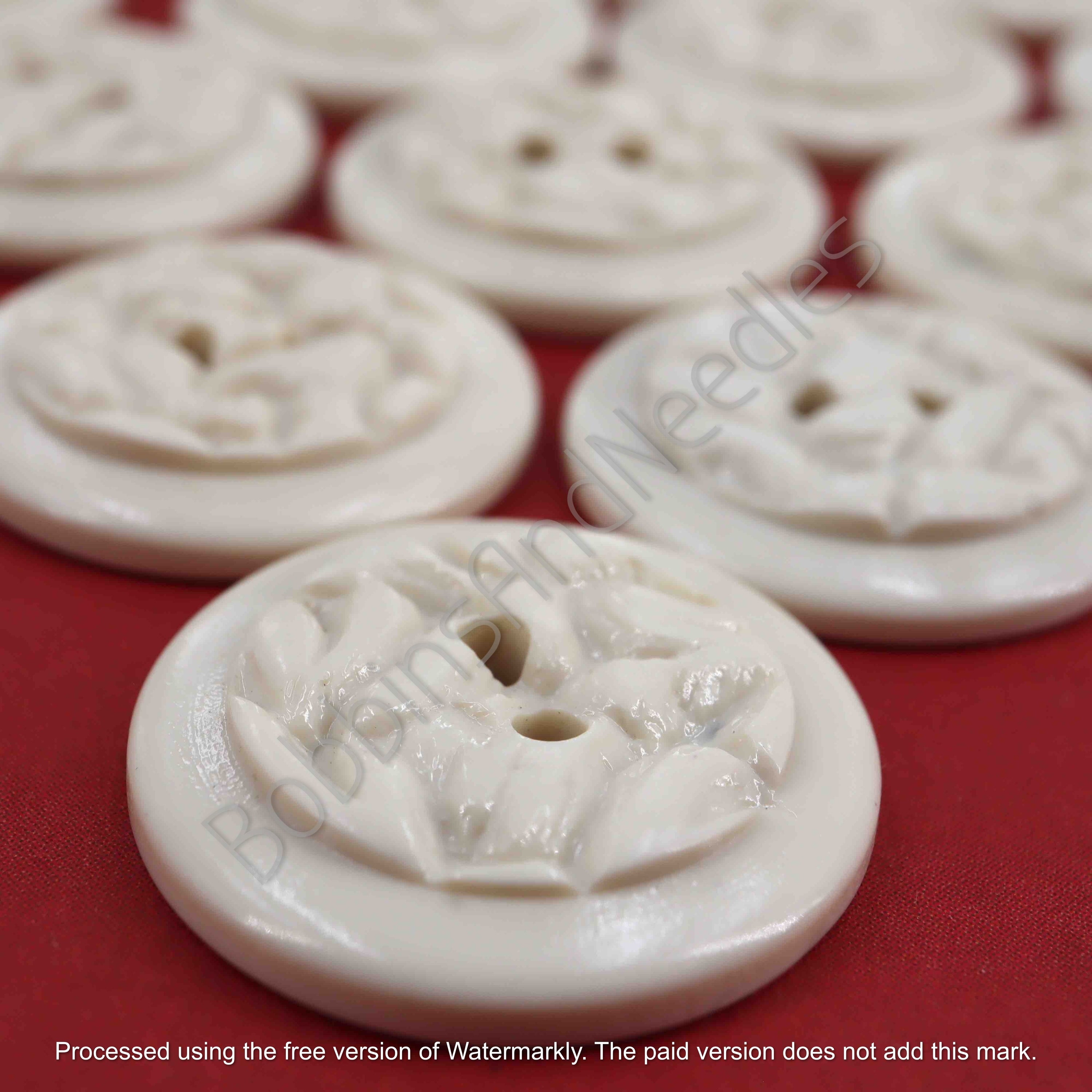 Set of 10 Casein Buttons Ø 22mm Pale Cream Textured with Carved Pattern