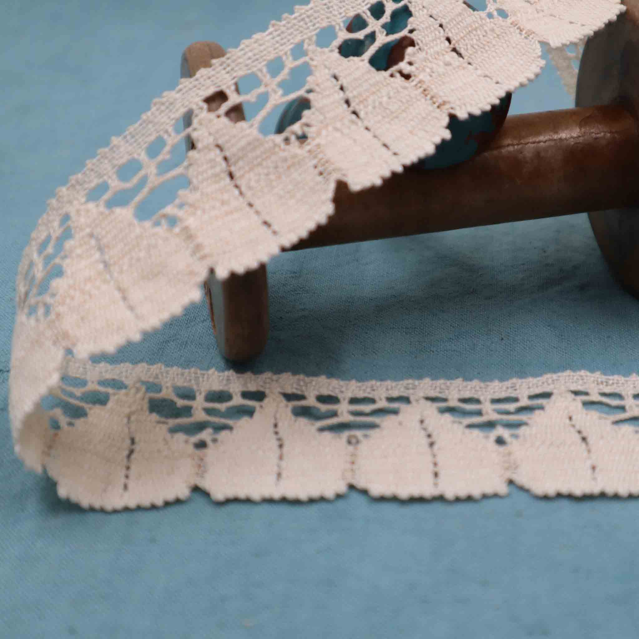 Cotton Lace Trim - Bobbins&Needles