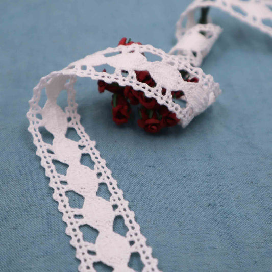 Cotton Bobbin Lace Trim - Bobbins&Needles