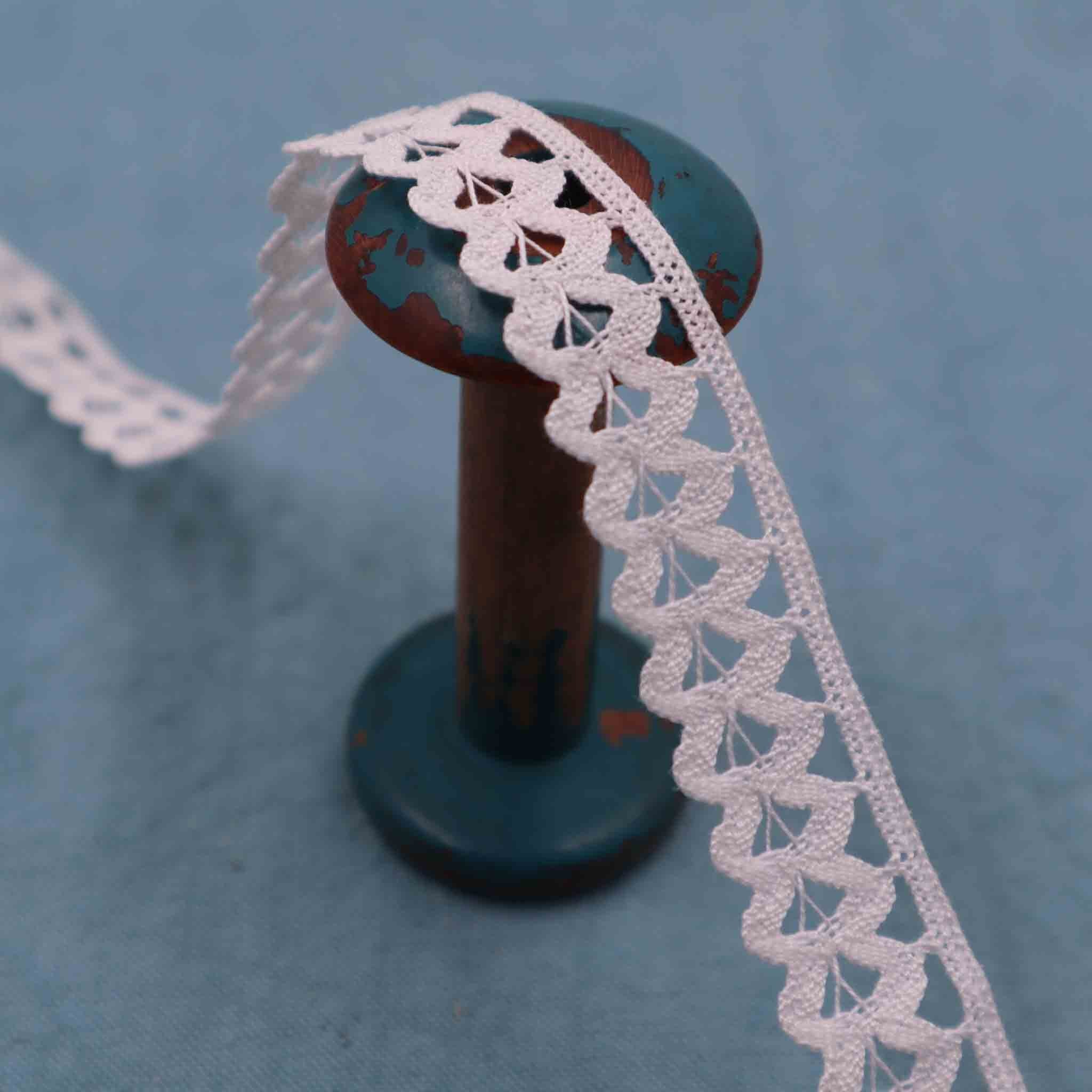 Cotton Bobbin Lace Trim - Bobbins&Needles