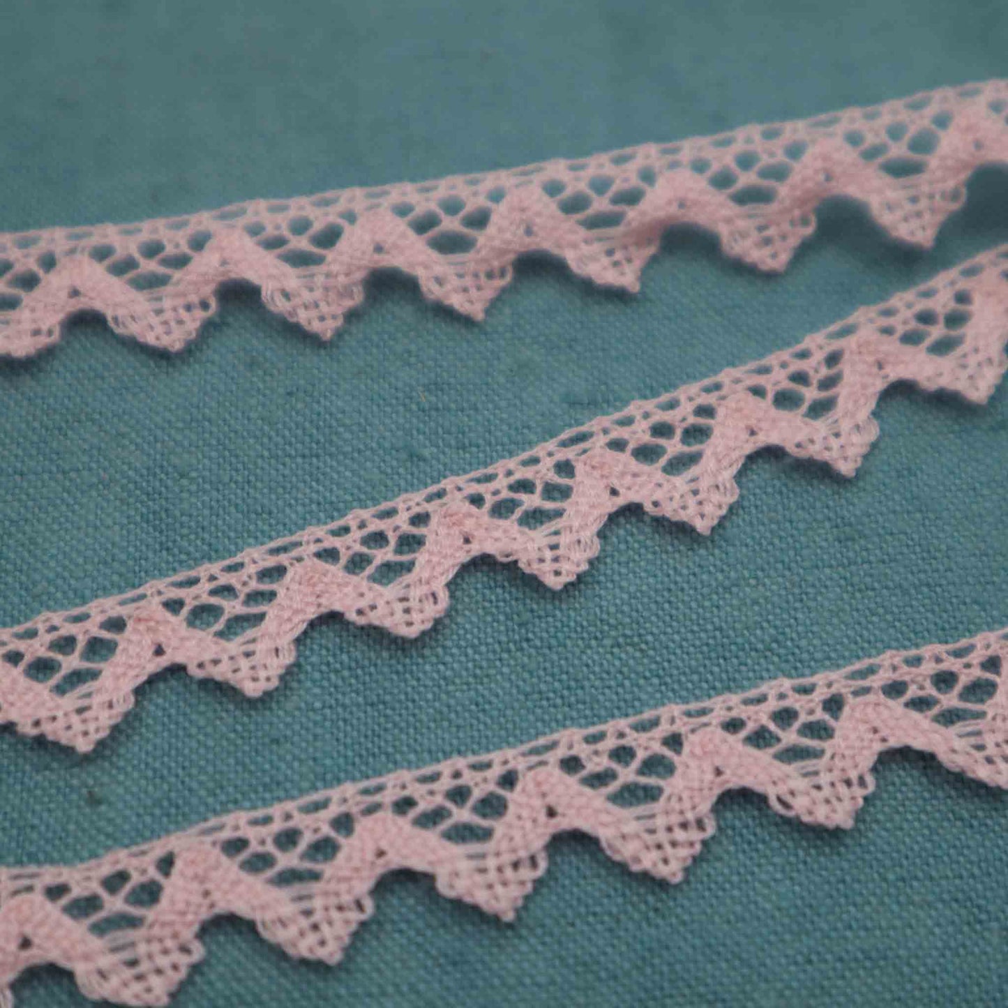 Cotton Bobbin Lace Trim - Bobbins&Needles