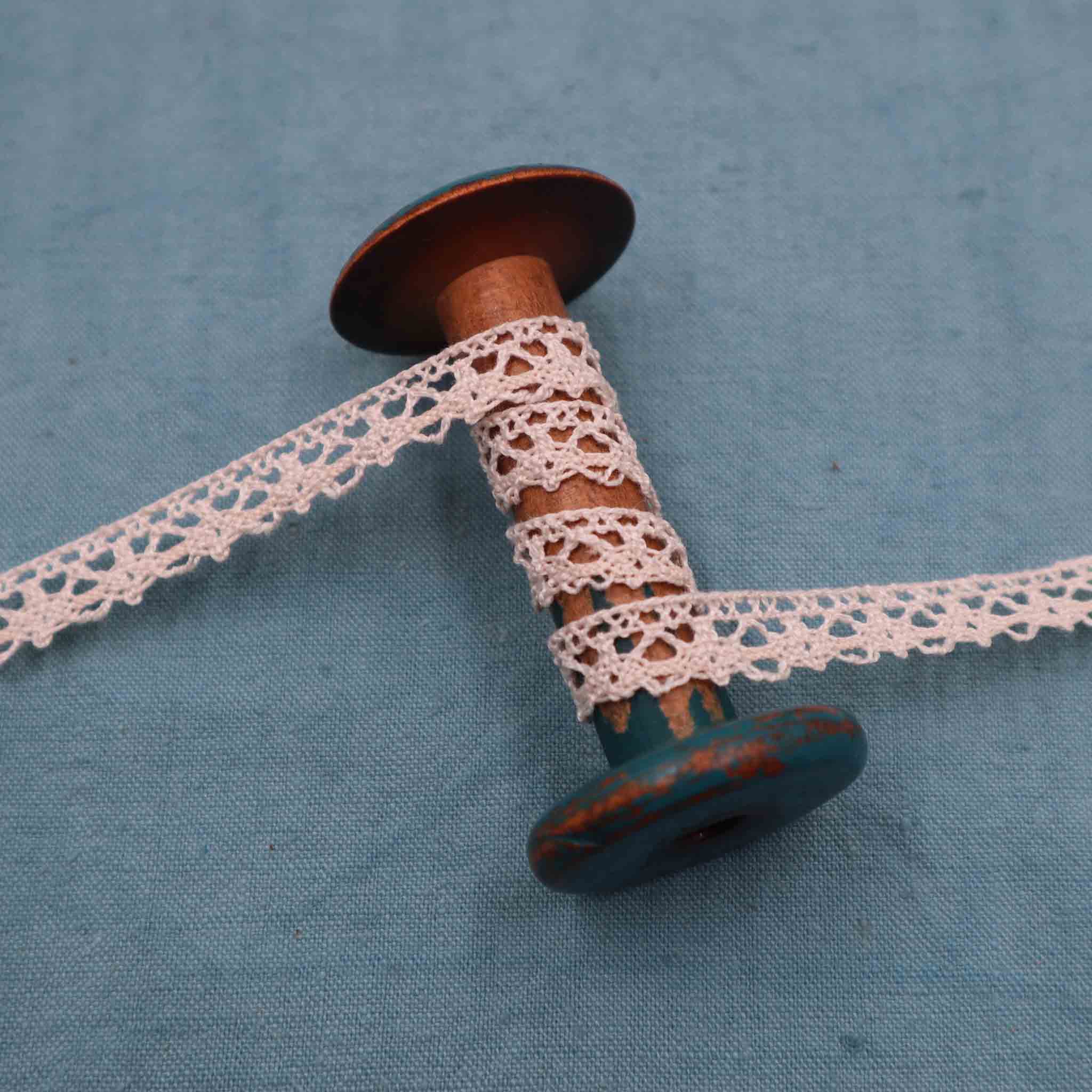 Cotton Bobbin Lace Trim - Bobbins&Needles