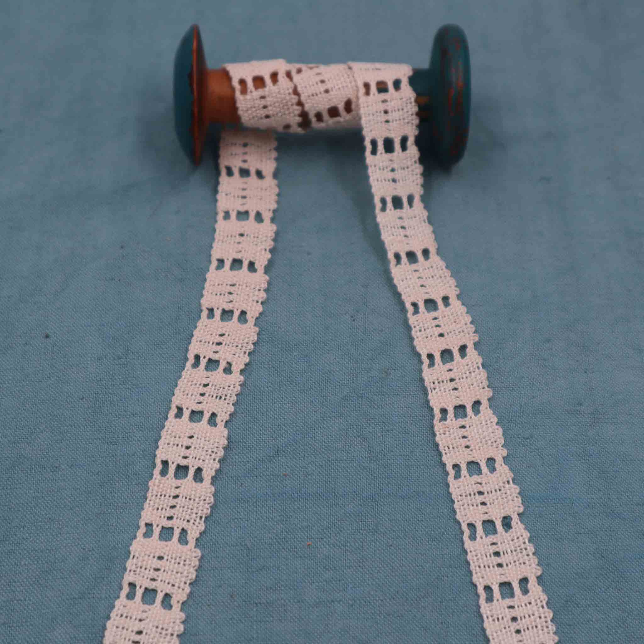 Cotton Bobbin Lace Trim - Bobbins&Needles