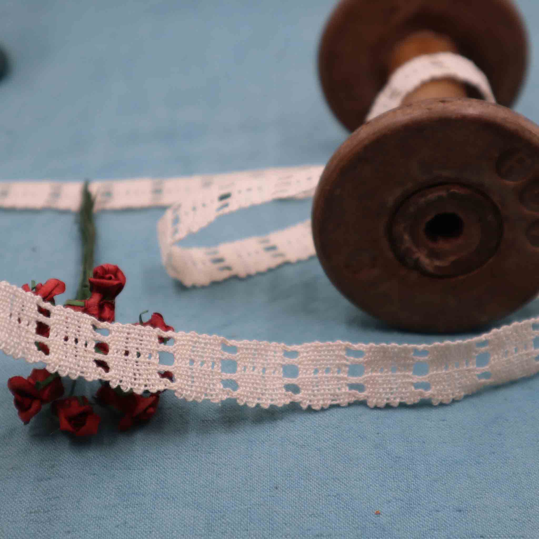 Cotton Bobbin Lace Trim - Bobbins&Needles