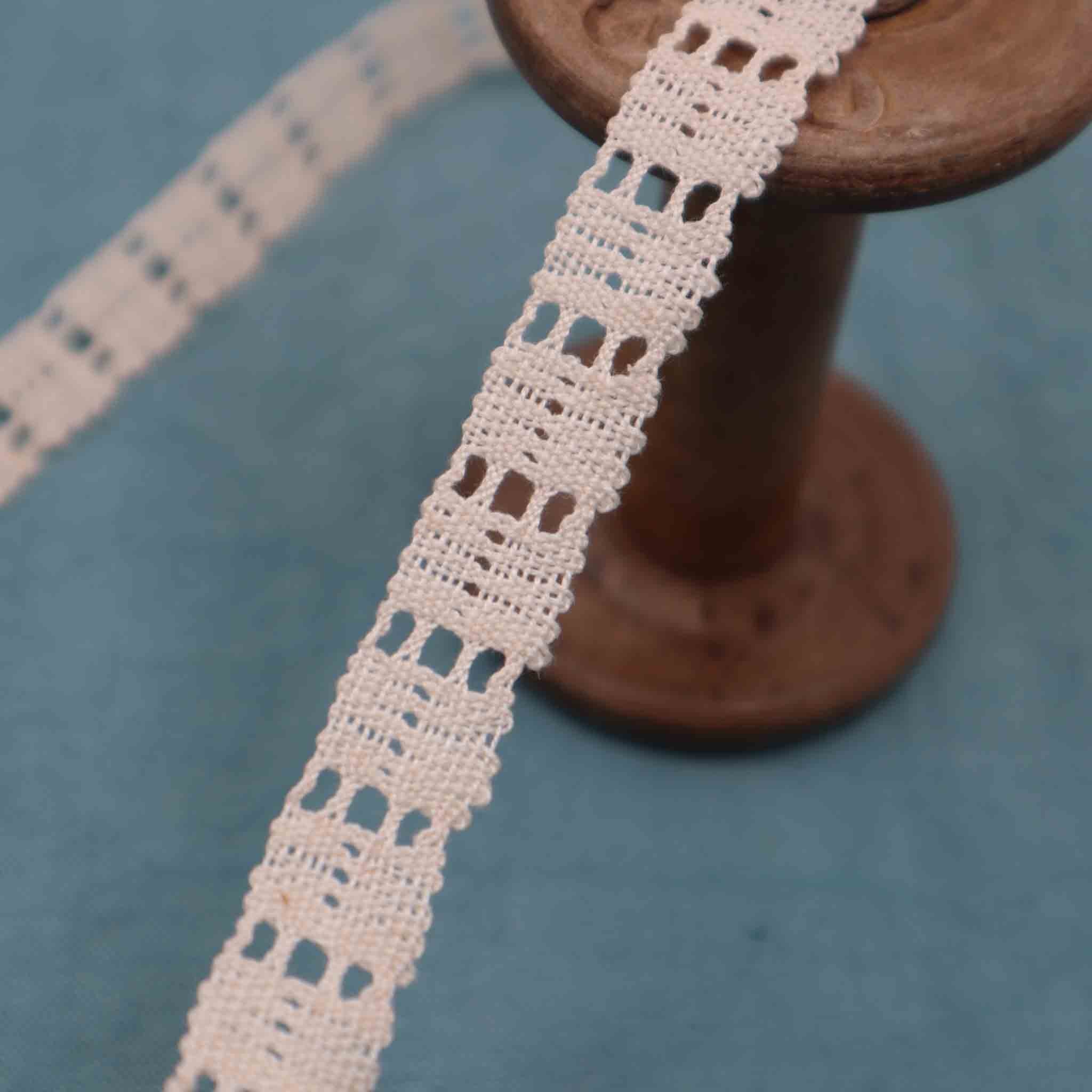 Cotton Bobbin Lace Trim - Bobbins&Needles