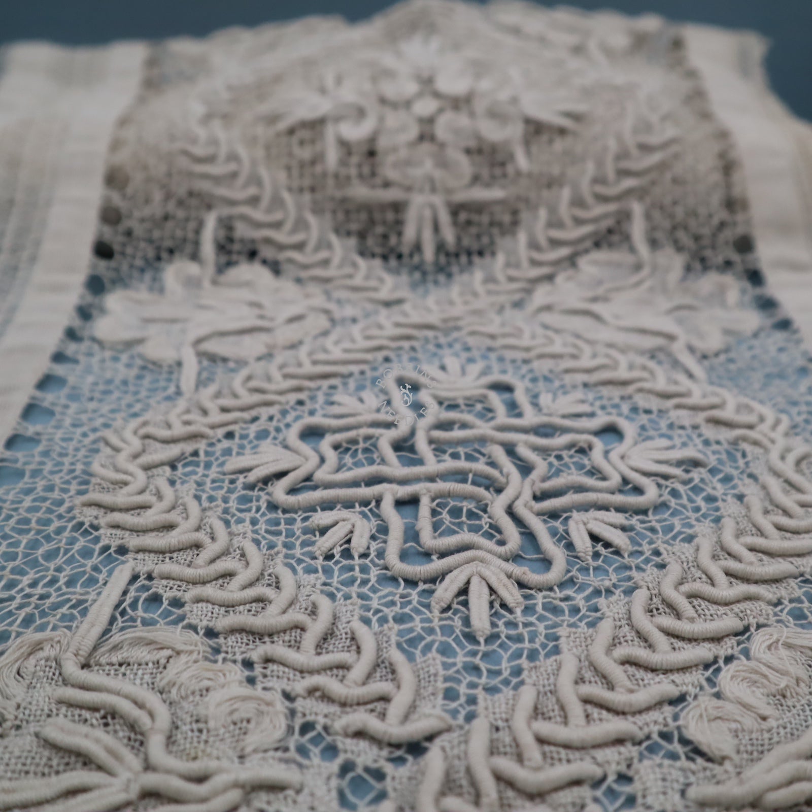 Antique Belgian Handmade Tape Lace Panel – 3m – Cotton Lace Insertion with Floral Medallion Design - Bobbins&Needles