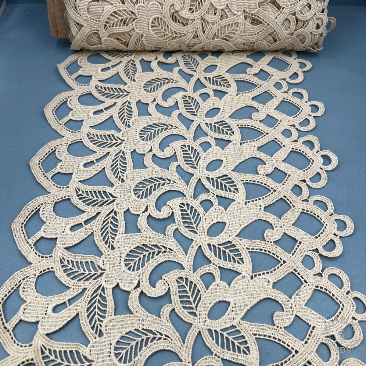 Vintage Floral Guipure Lace Border – 34 cm Wide | By the Metre