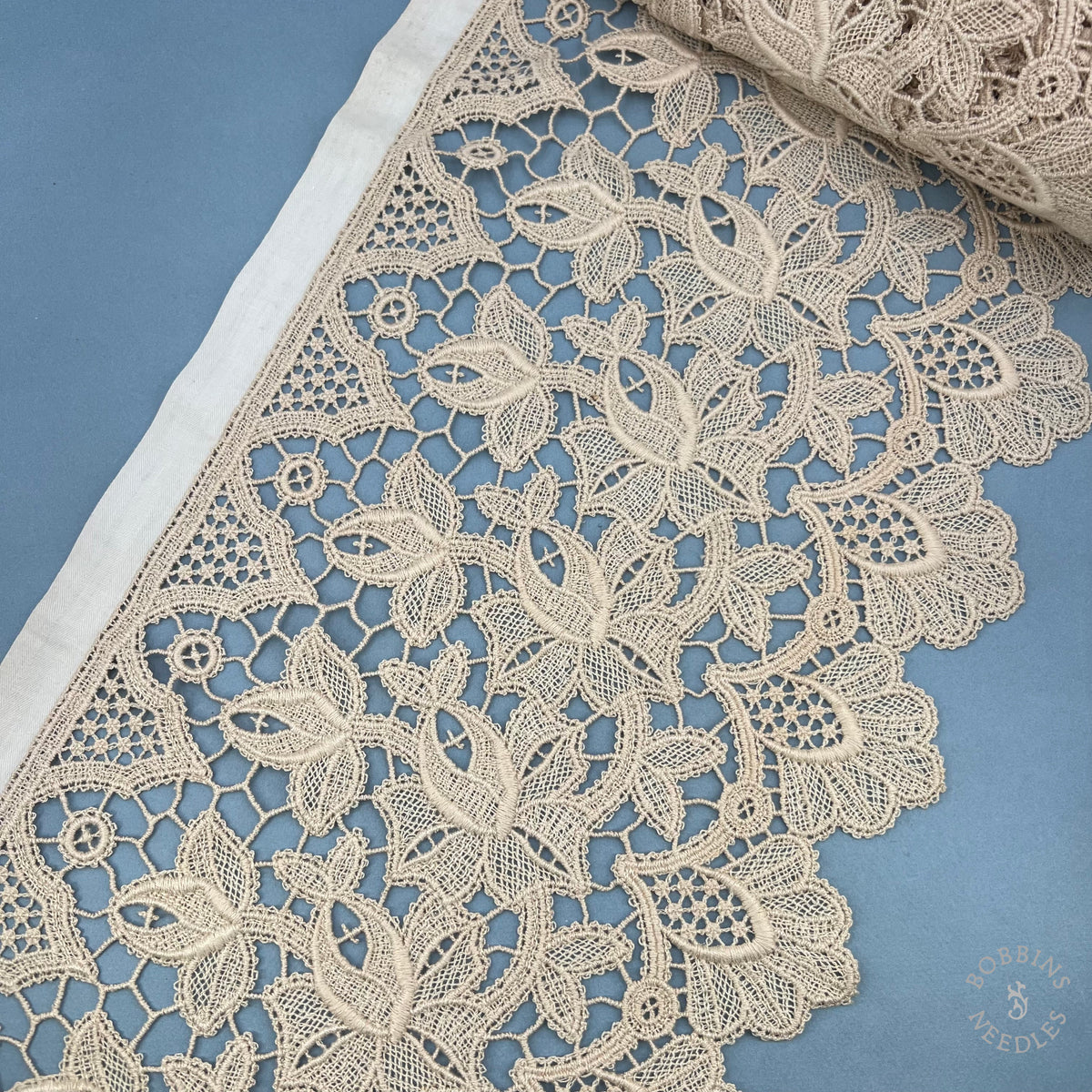 Antique Floral Guipure Lace Border – 380 × 35 cm