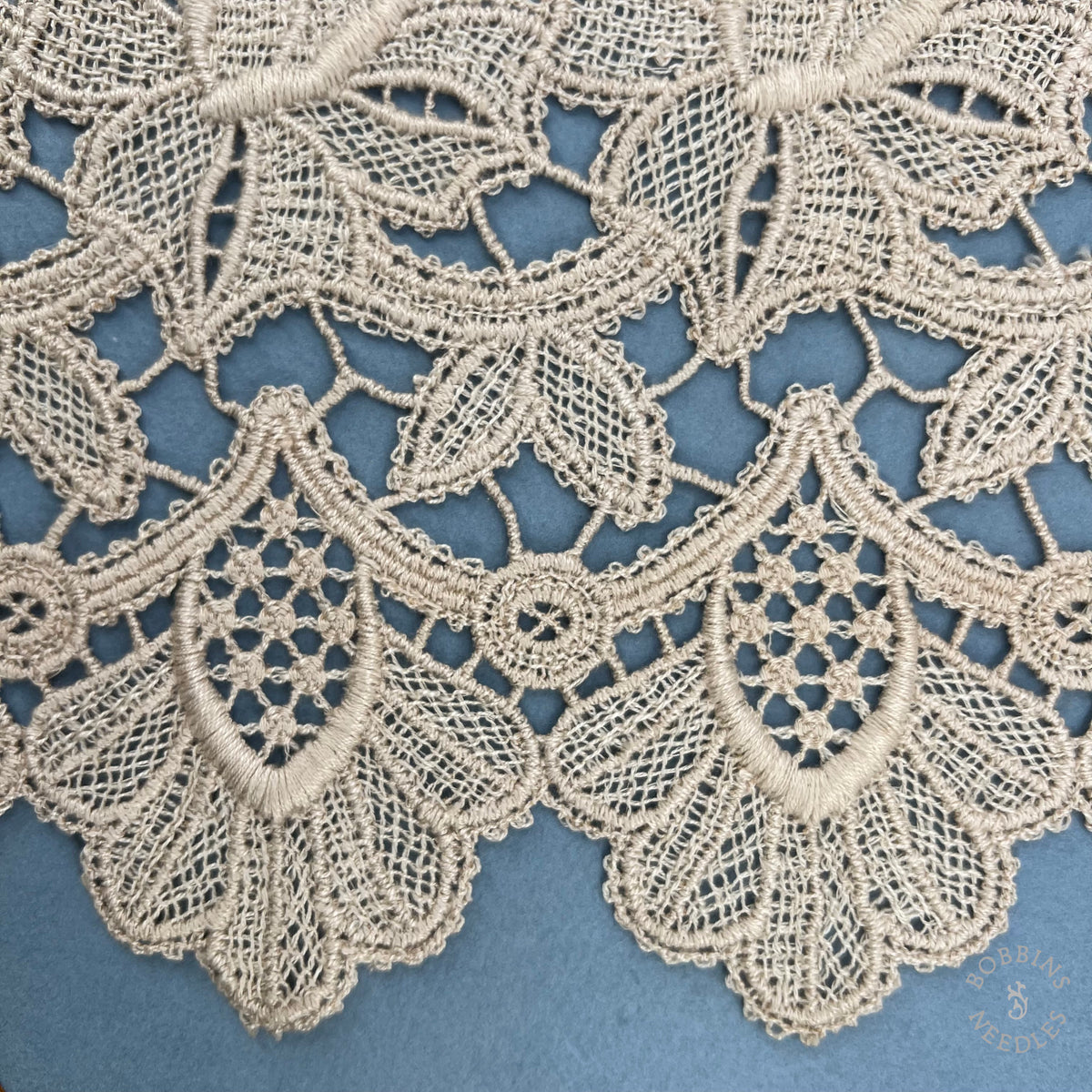 Antique Floral Guipure Lace Border – 380 × 35 cm